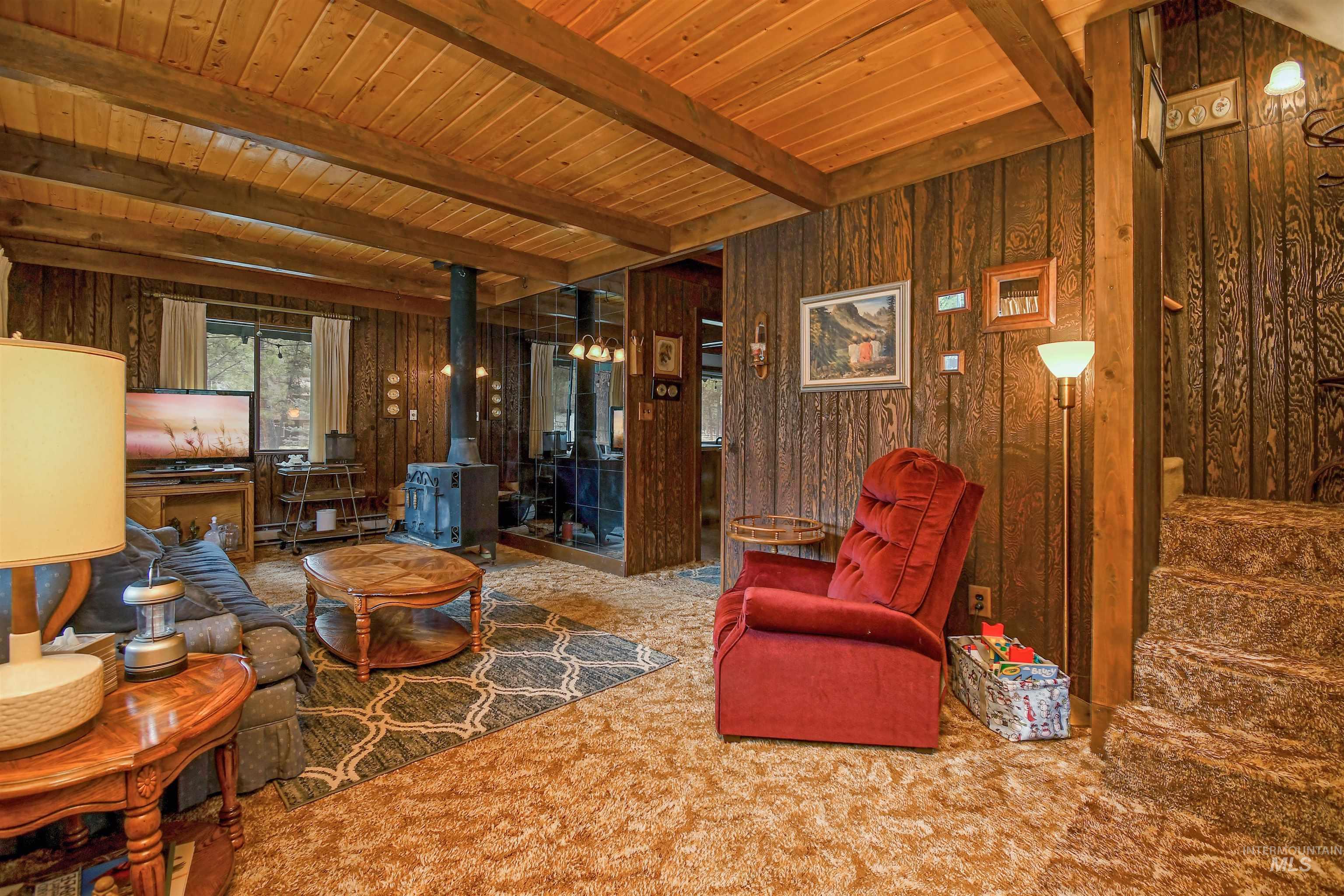 10 Bransons Dr Property Photo 9