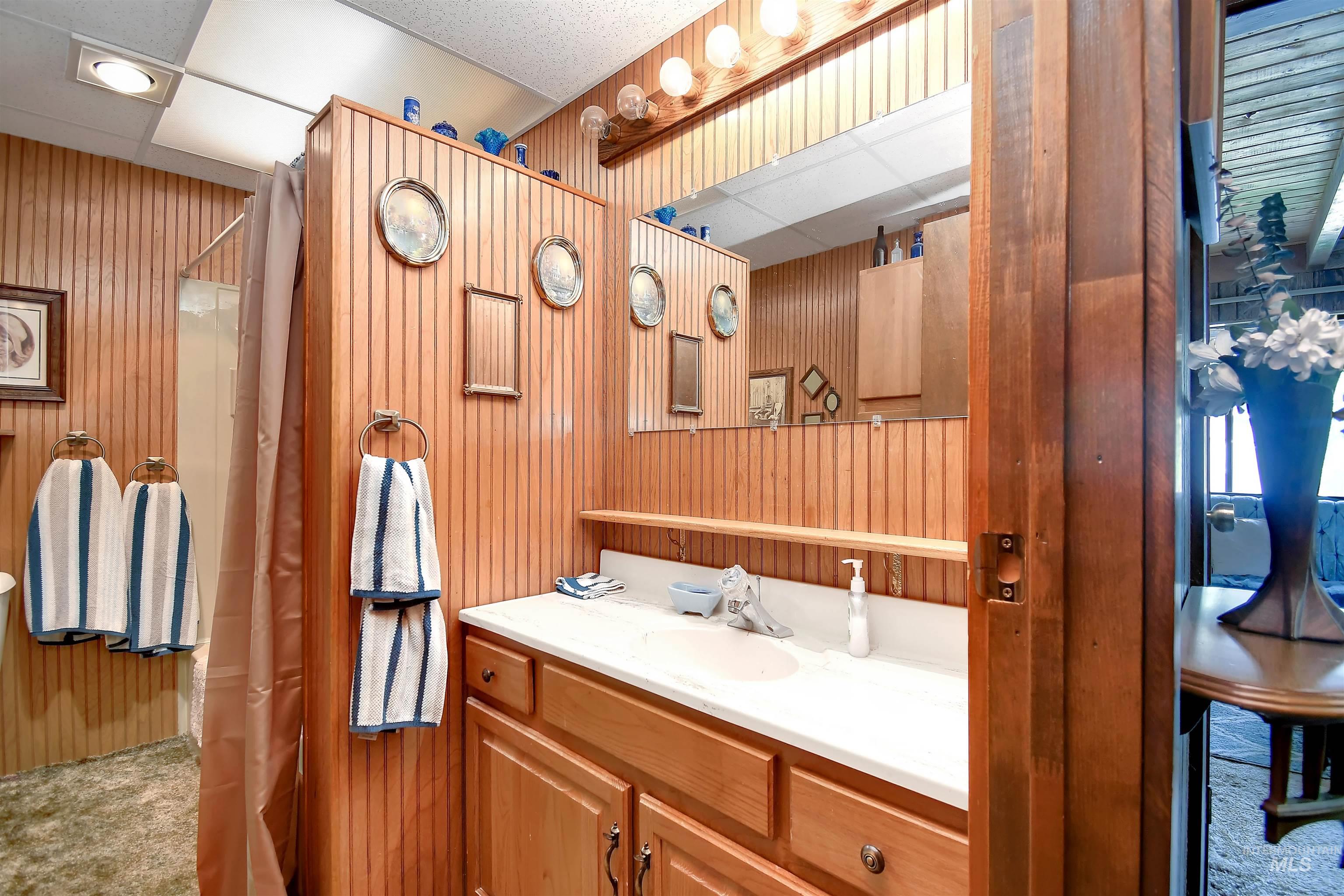 10 Bransons Dr Property Photo 23