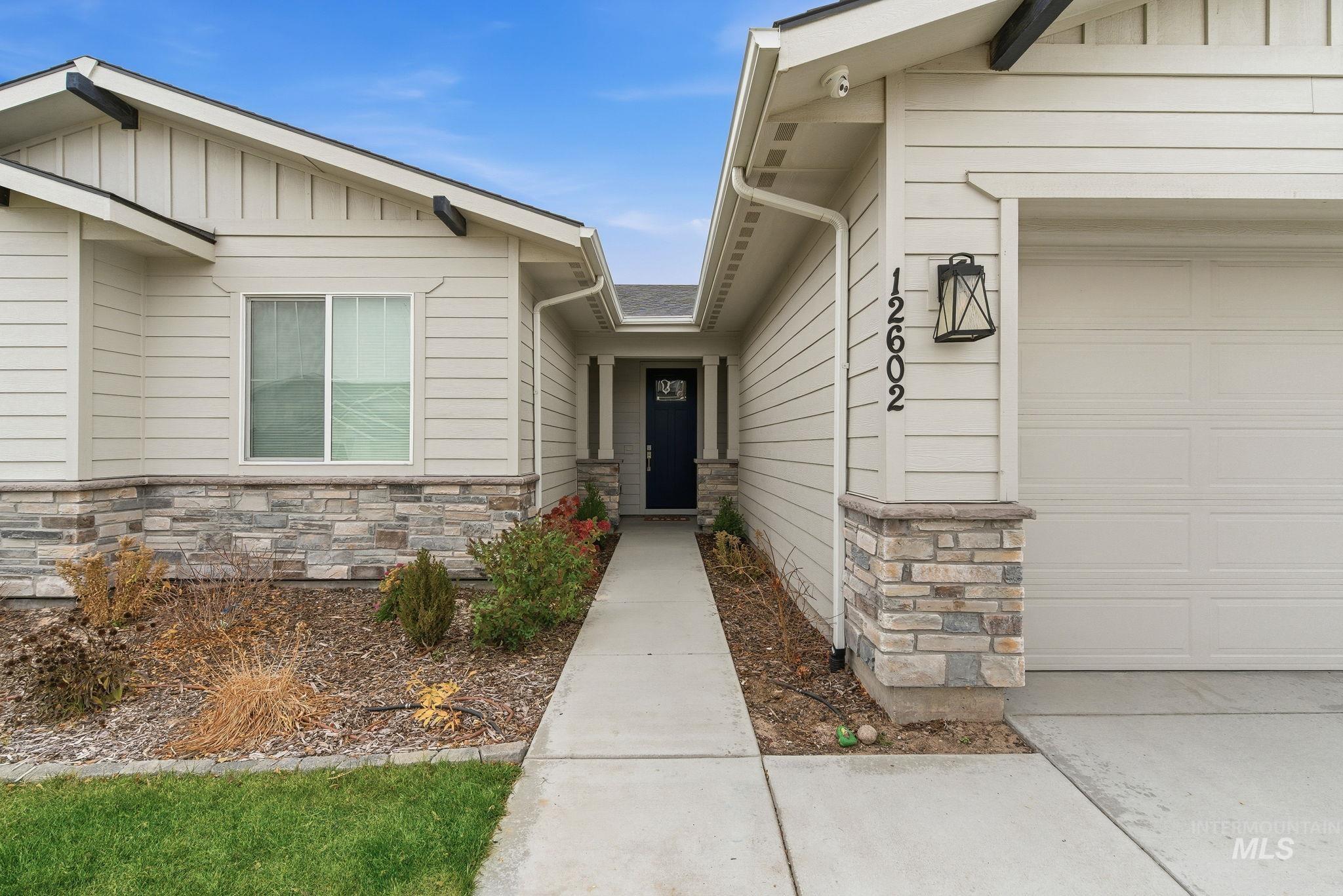 12602 S Teano Ave. Property Photo 4