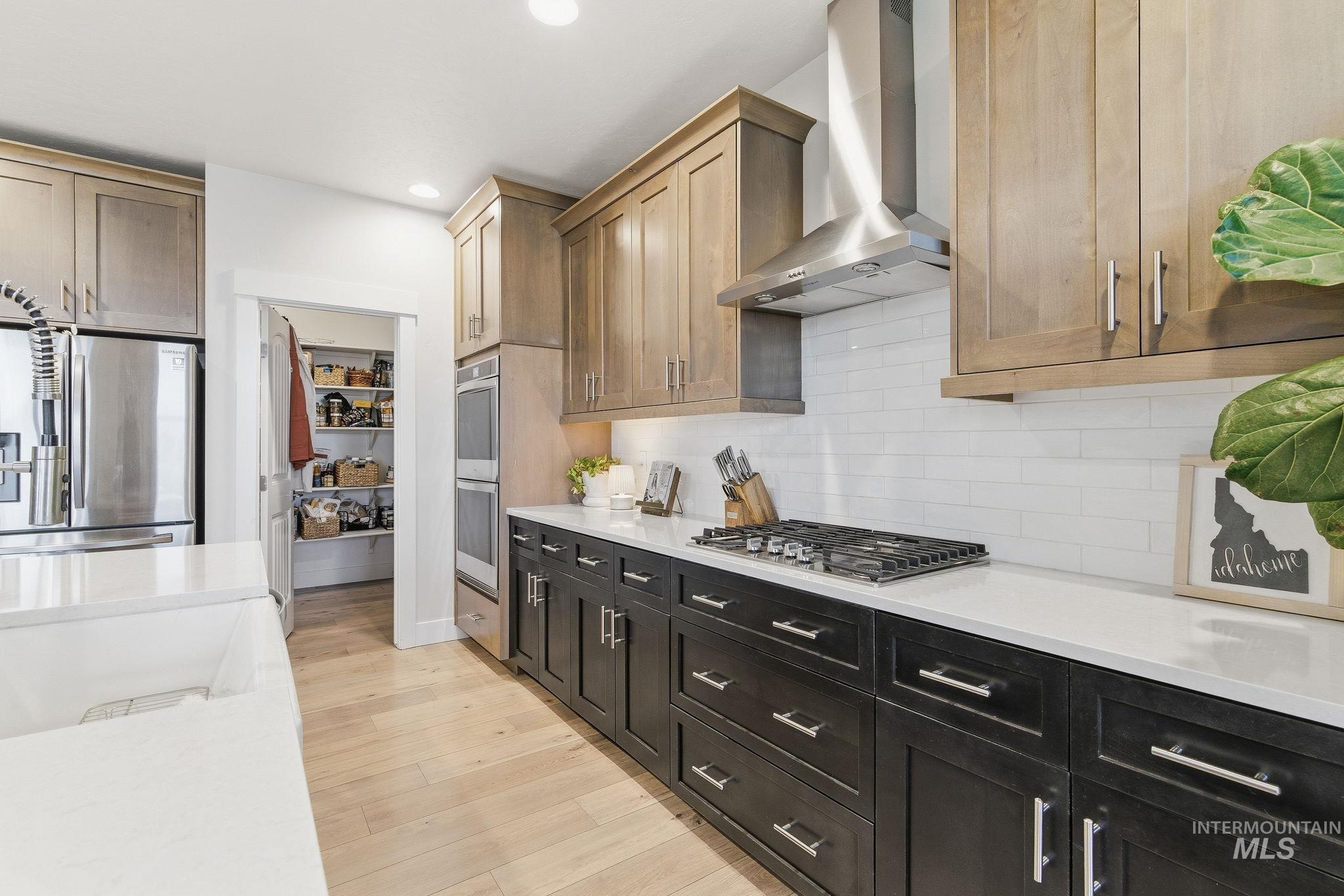12602 S Teano Ave. Property Photo 16