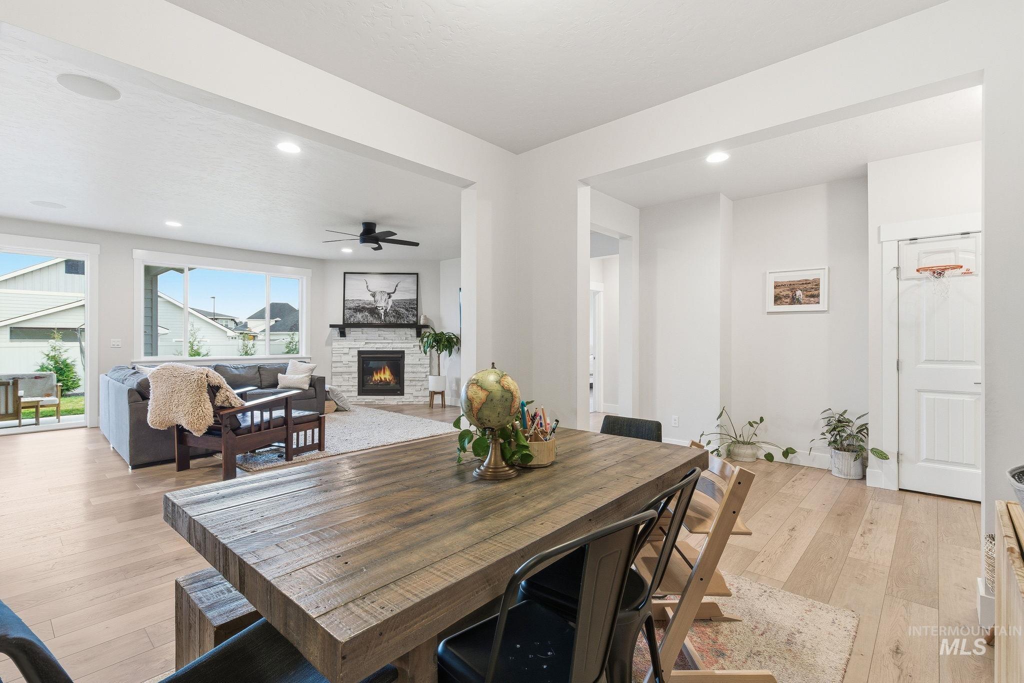 12602 S Teano Ave. Property Photo 24