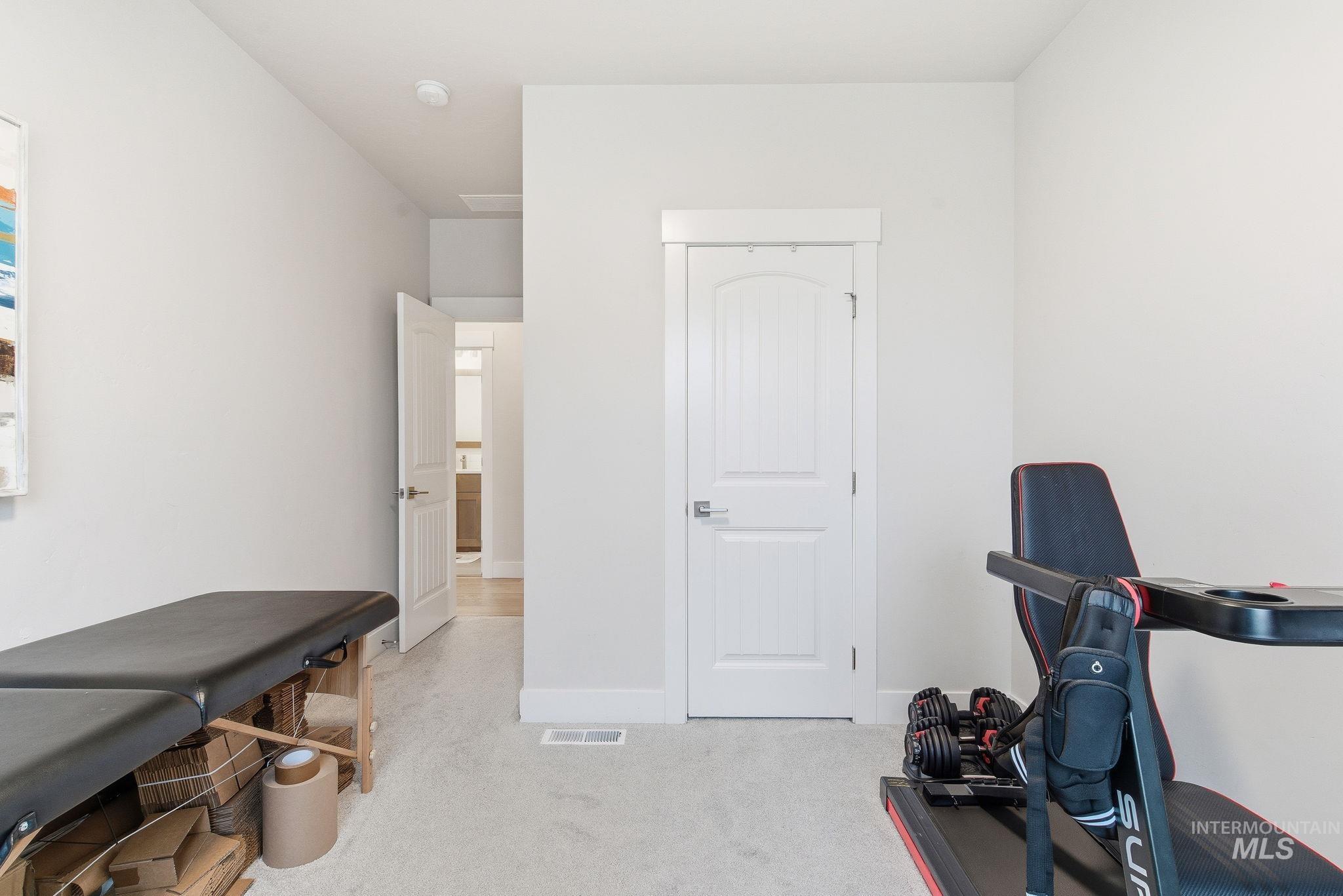 12602 S Teano Ave. Property Photo 27