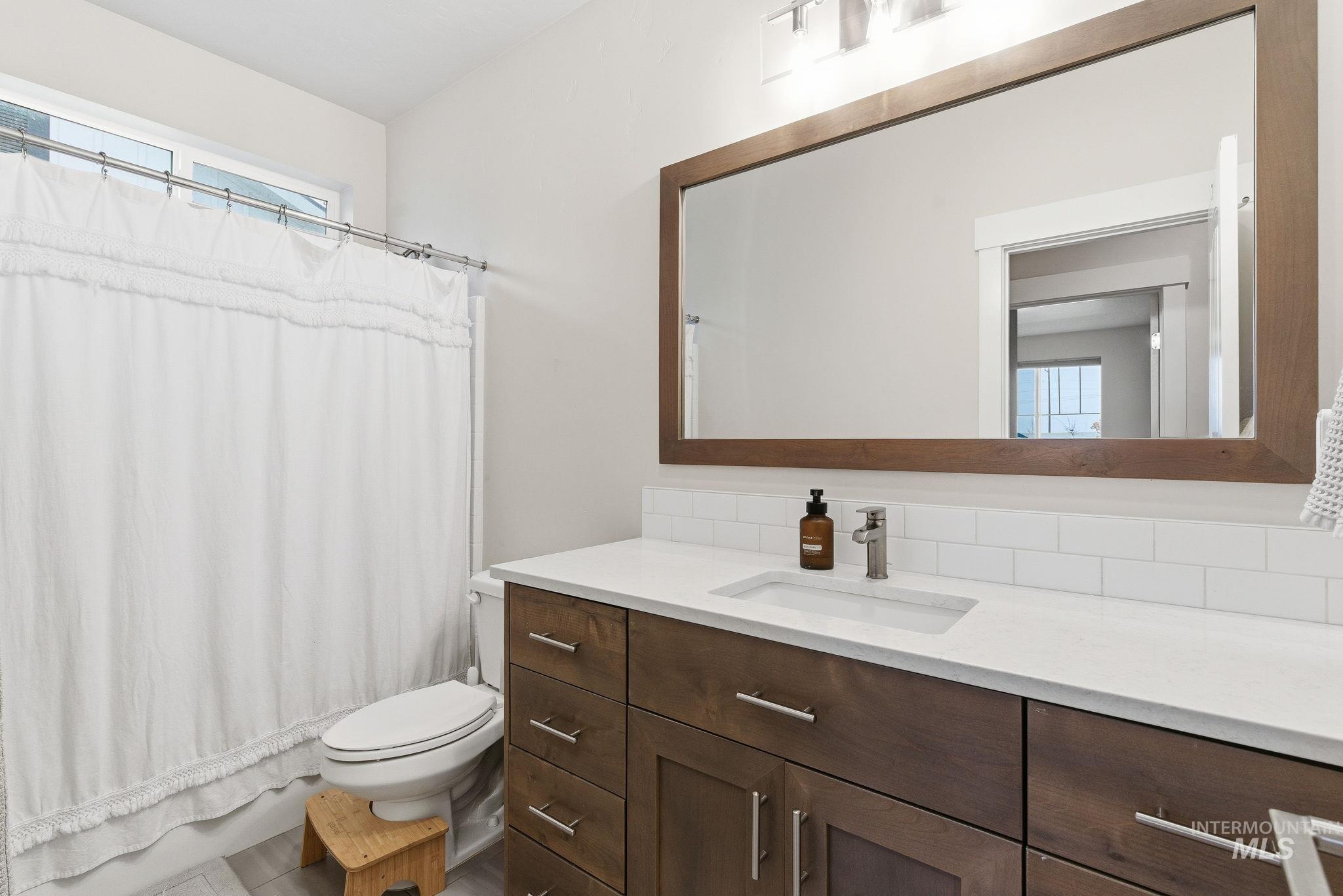 12602 S Teano Ave. Property Photo 30