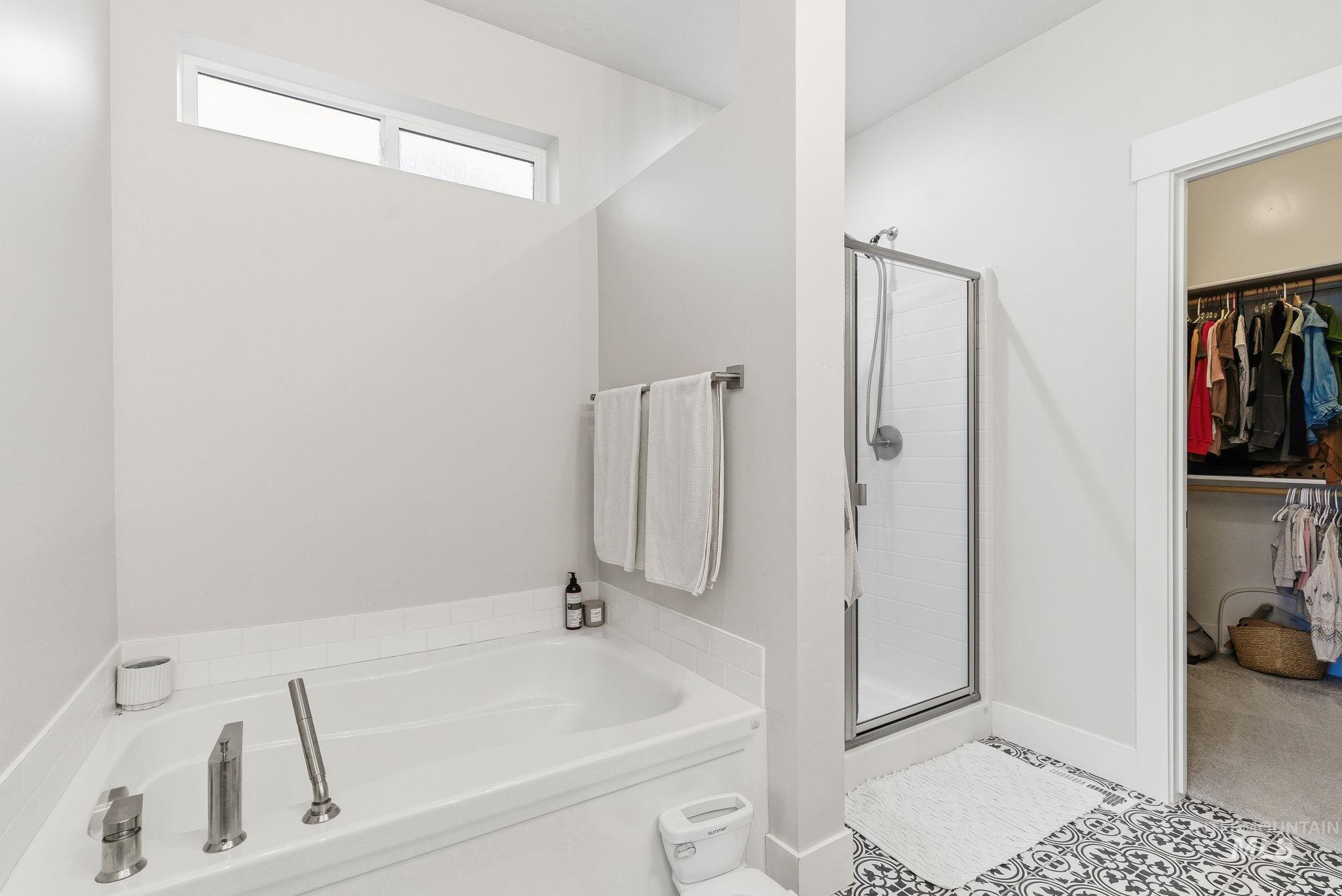 12602 S Teano Ave. Property Photo 36