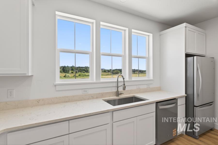 1198 Edington Property Photo 11
