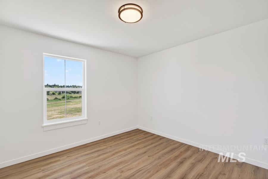 1198 Edington Property Photo 18