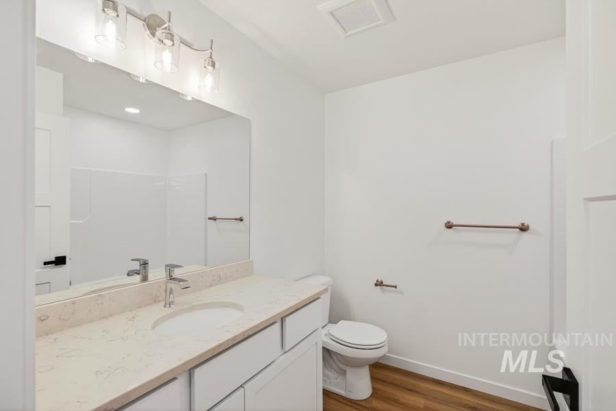 1198 Edington Property Photo 21