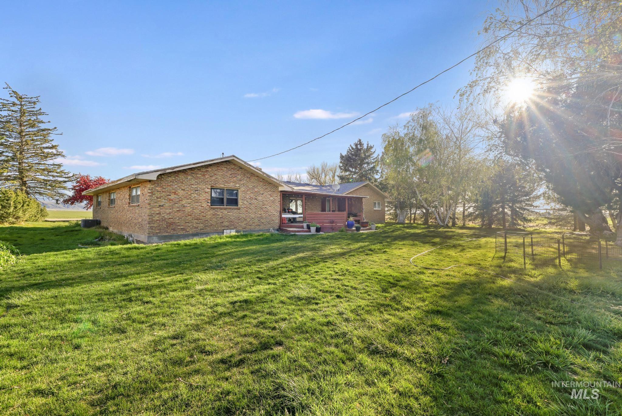 1084 E 300 N Property Photo 30