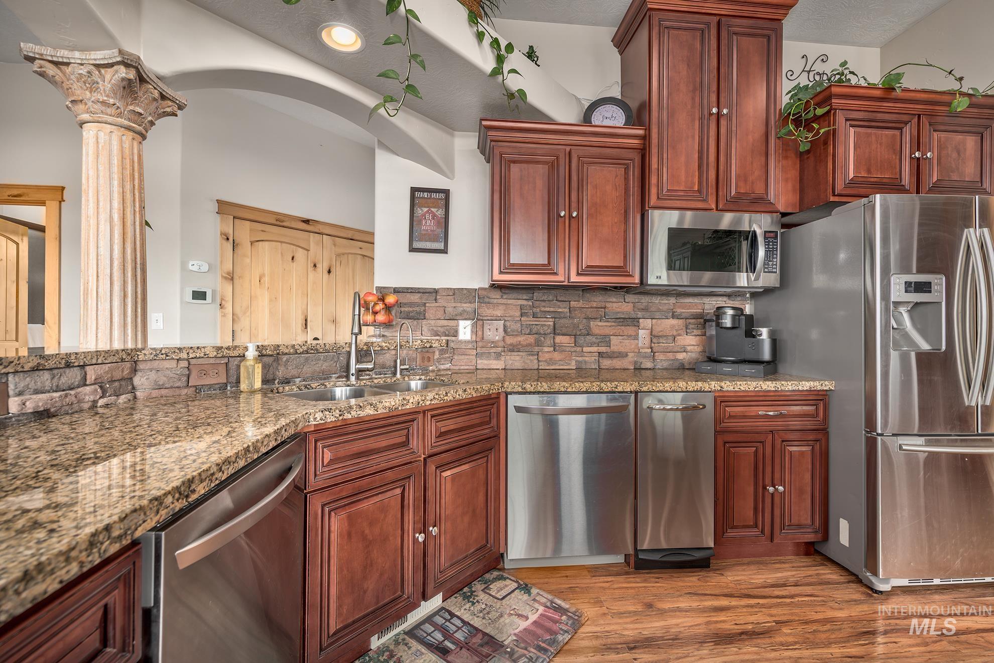1573 Loafer Lane Property Photo 11