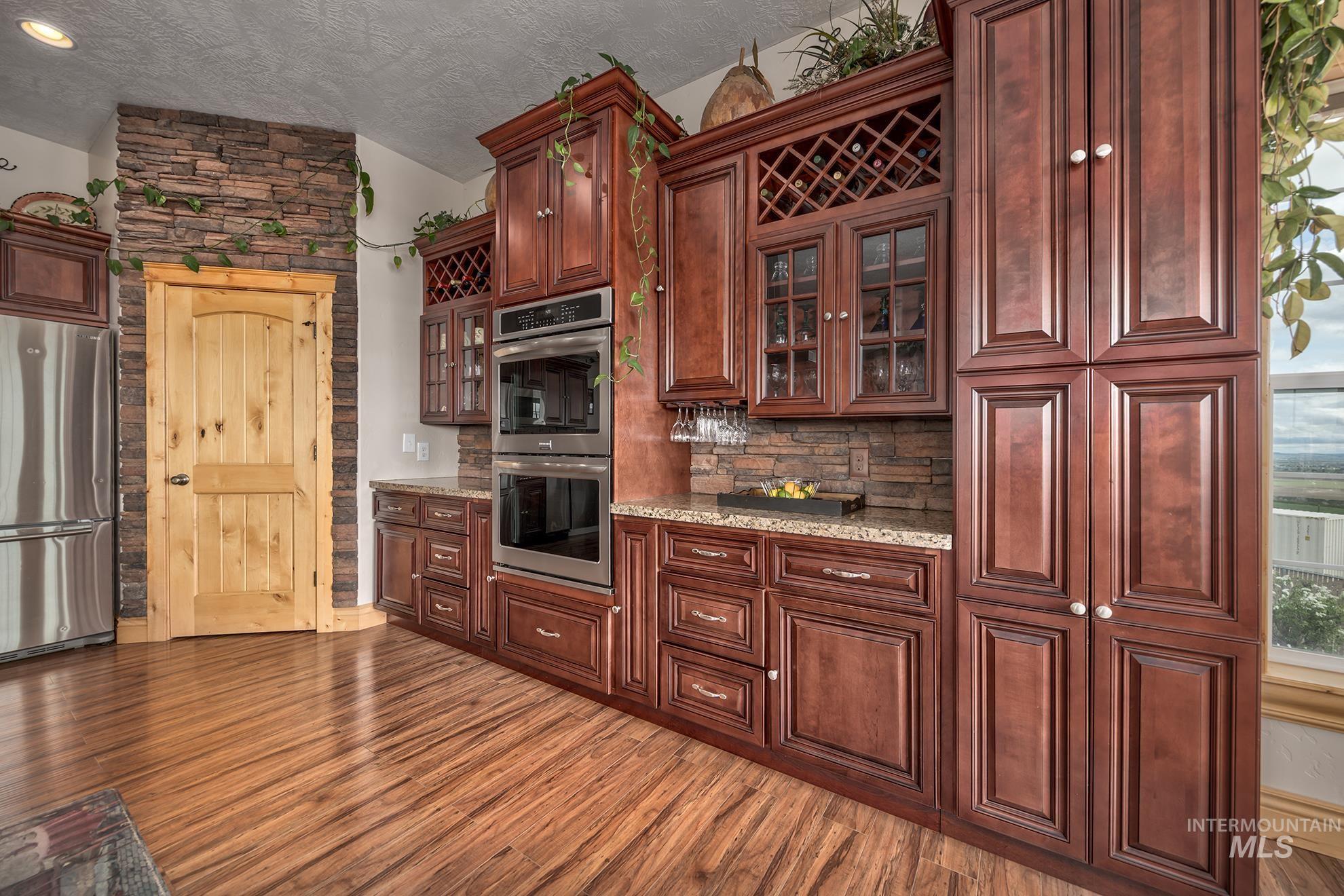 1573 Loafer Lane Property Photo 12
