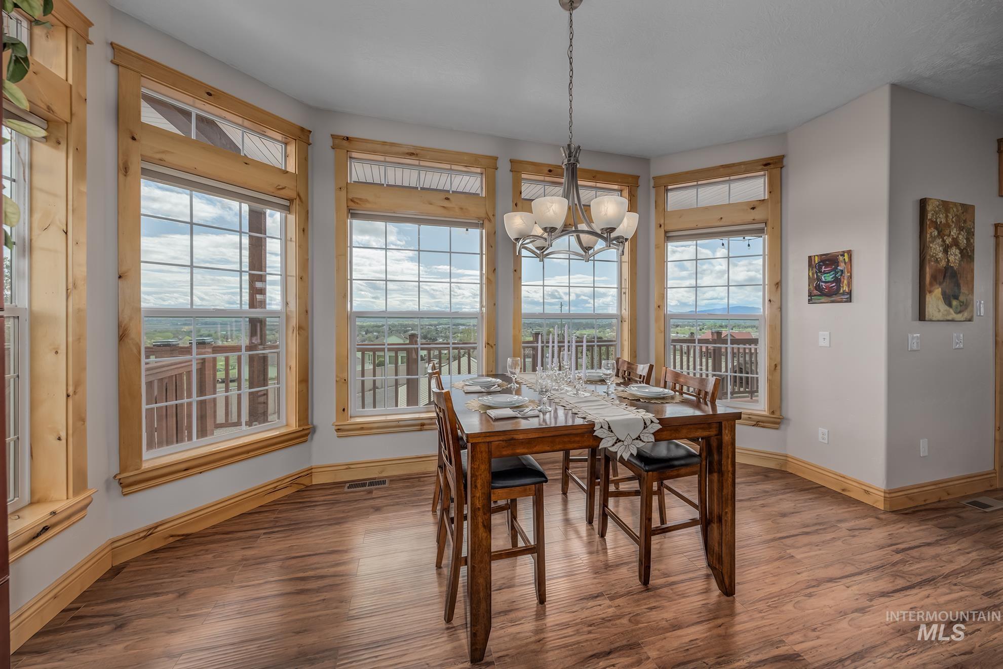1573 Loafer Lane Property Photo 14