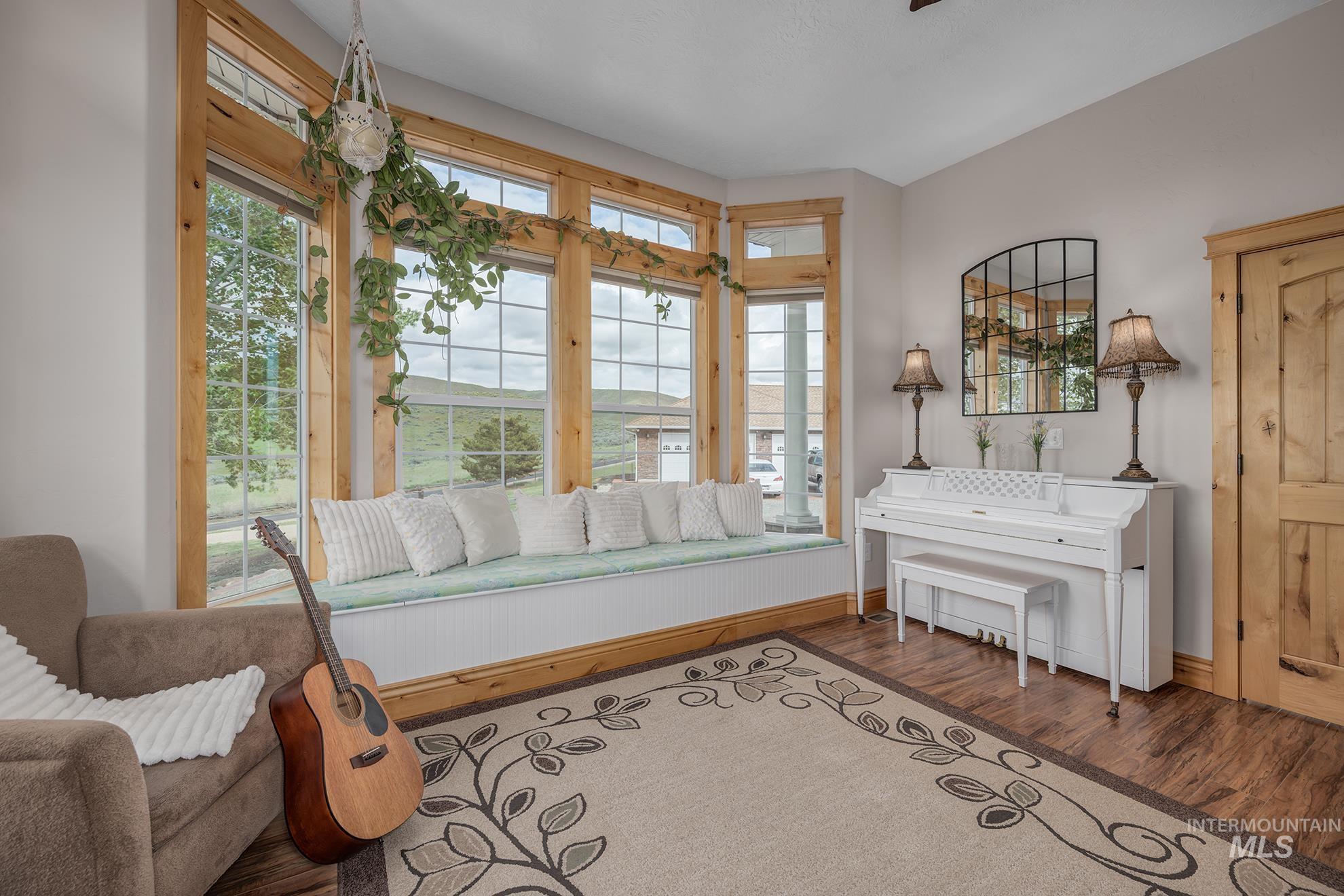 1573 Loafer Lane Property Photo 16
