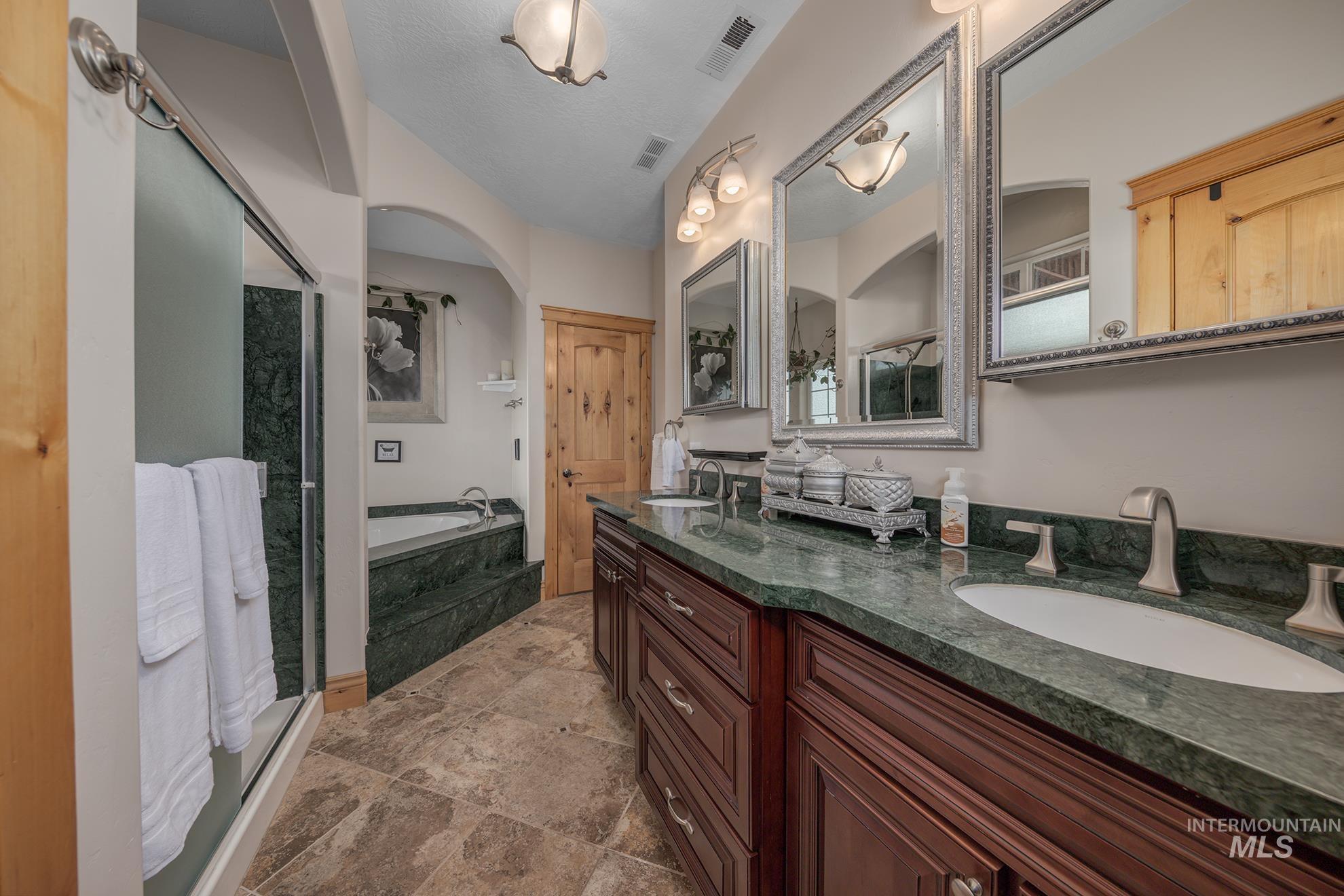 1573 Loafer Lane Property Photo 19