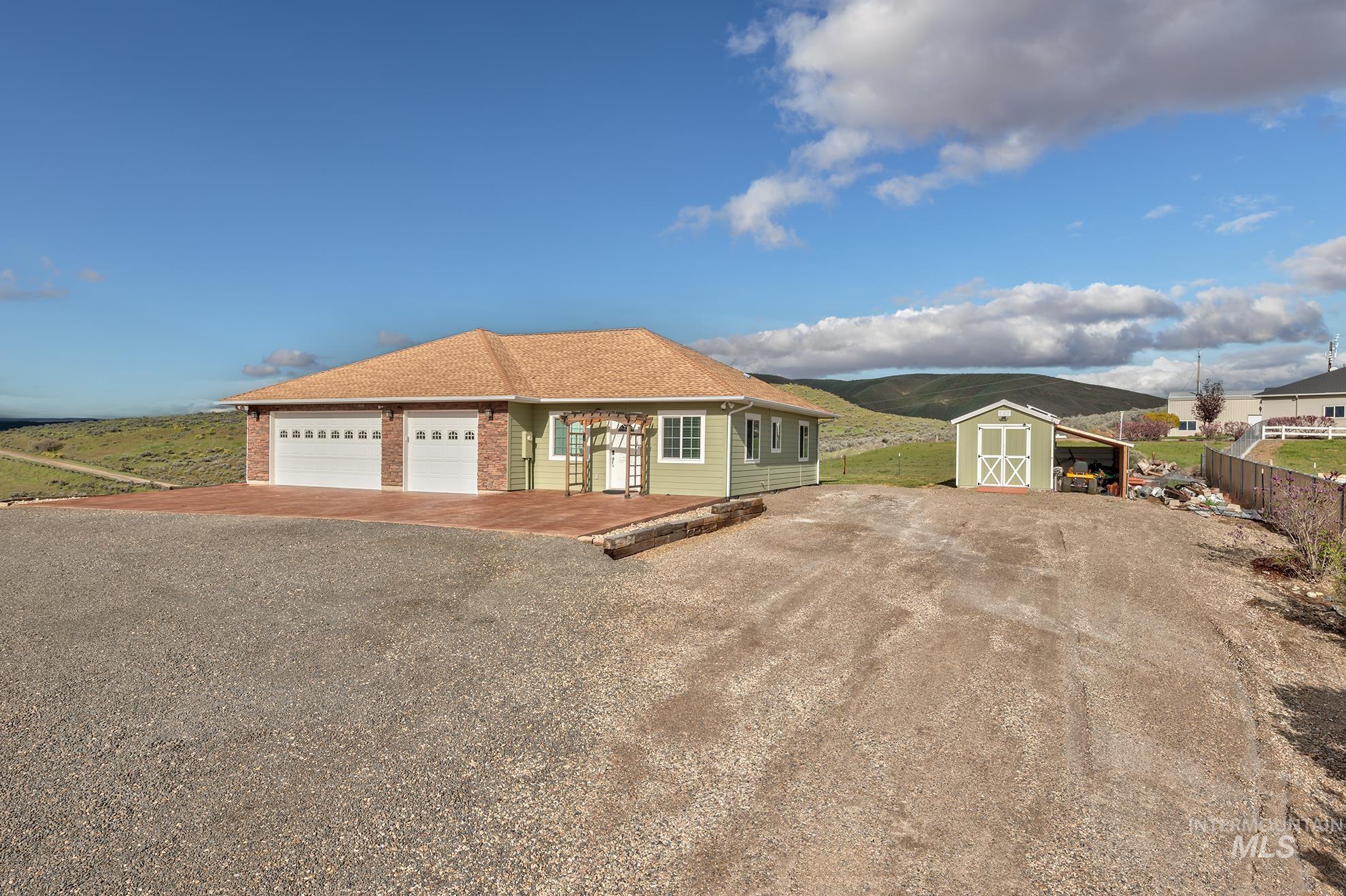 1573 Loafer Lane Property Photo 26