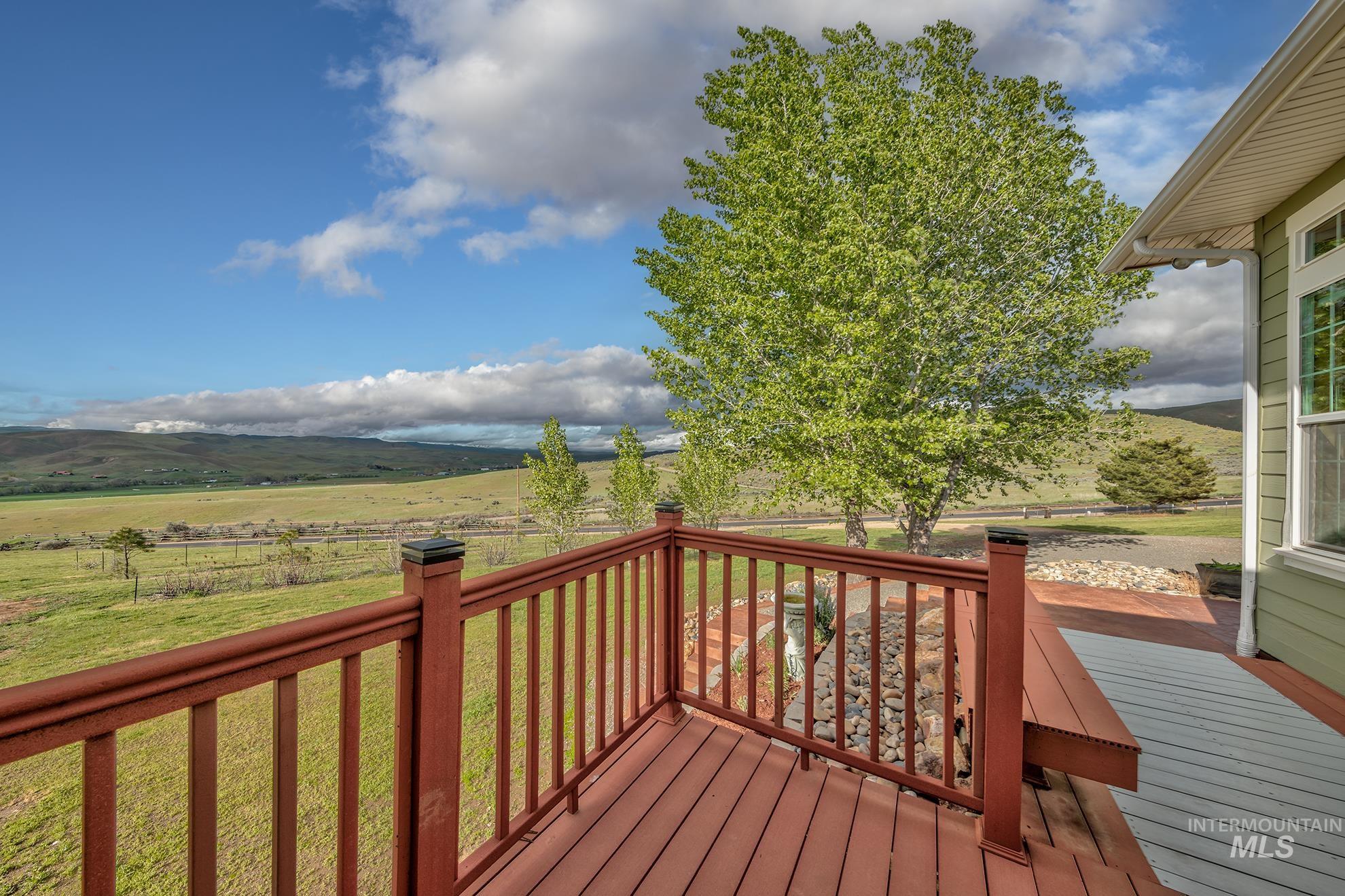 1573 Loafer Lane Property Photo 39