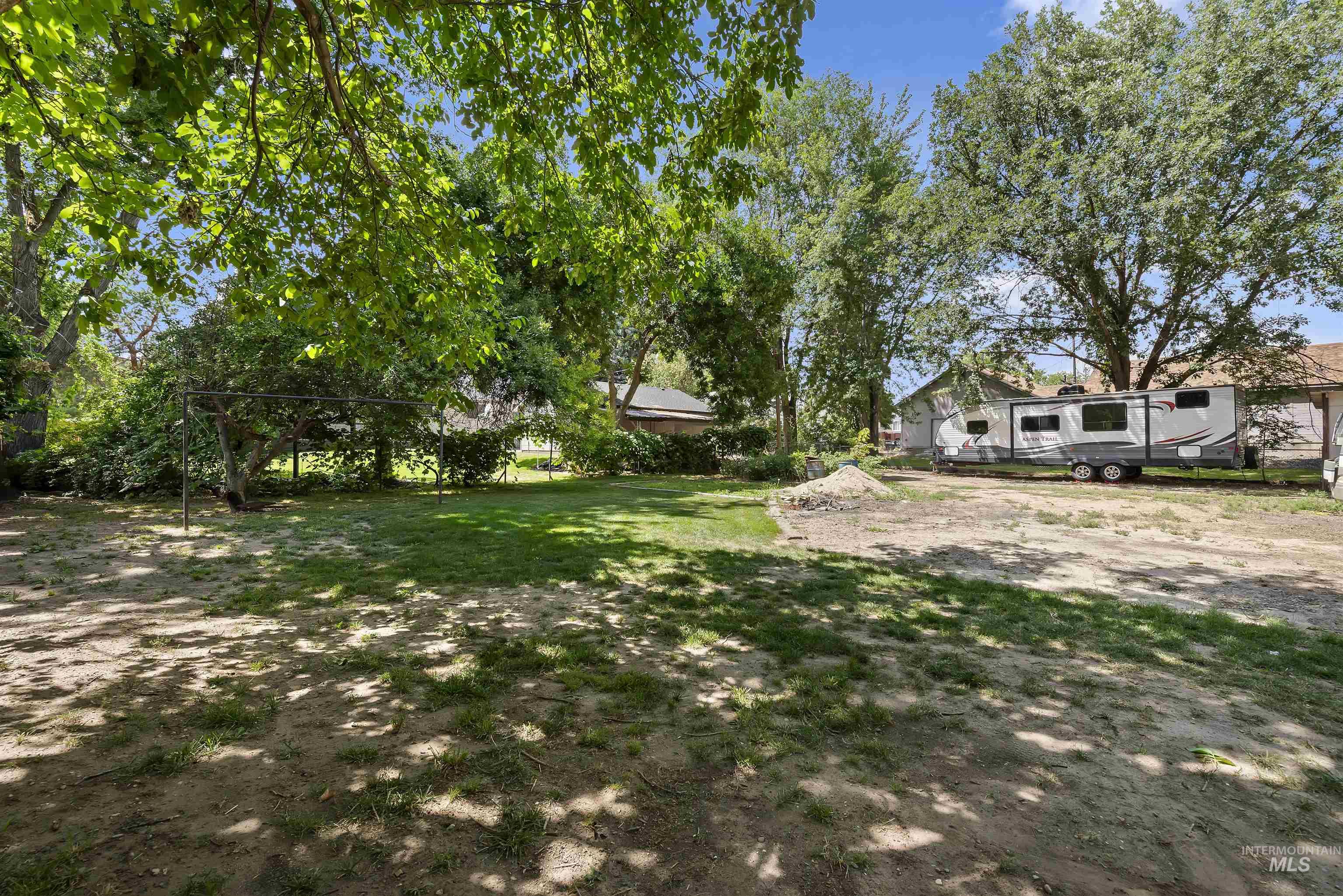 1132 S Powerline Rd Property Photo 36