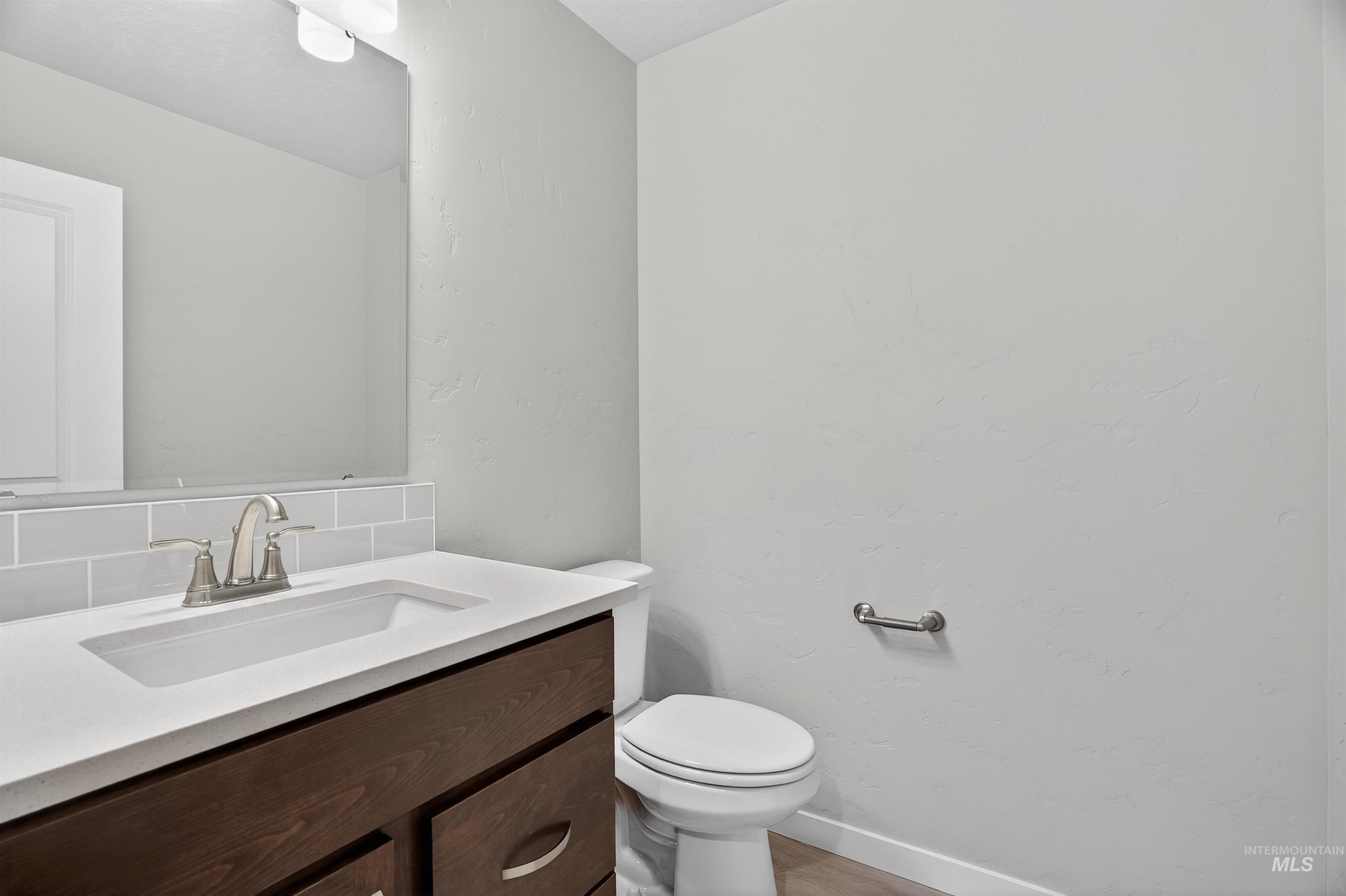 19317 Snowyside Way Property Photo 19