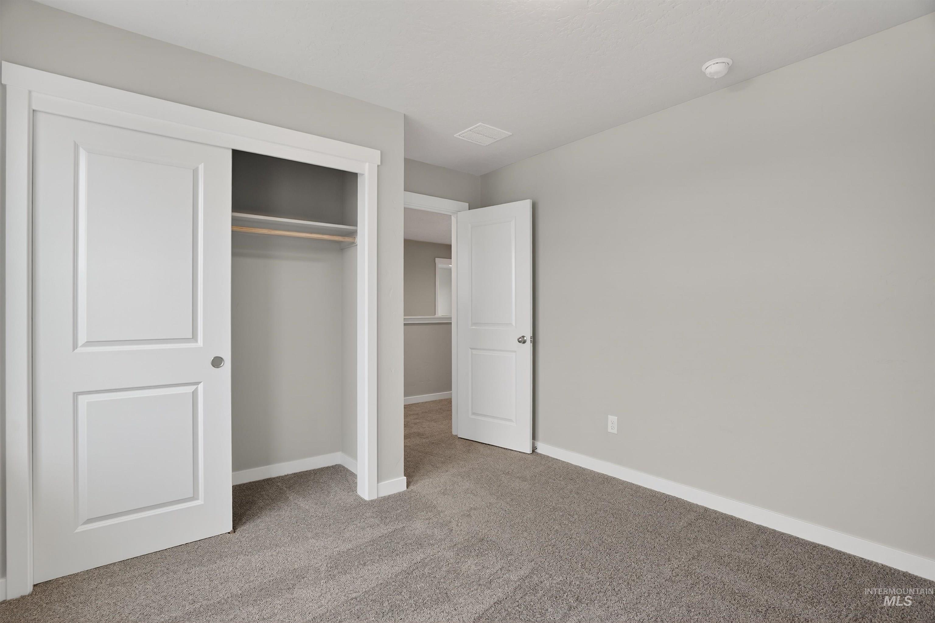 19317 Snowyside Way Property Photo 20