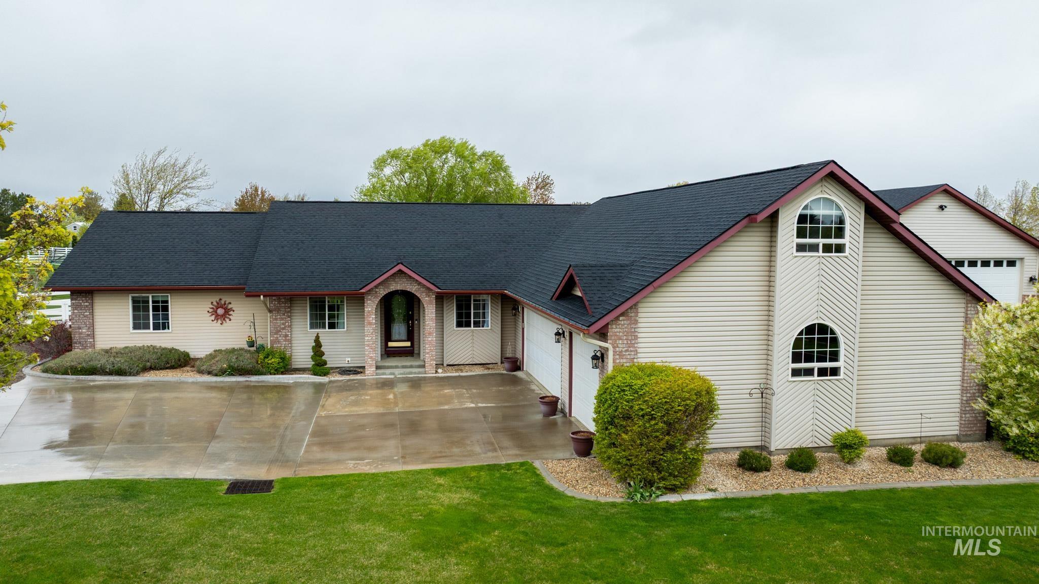 2520 E 3707 N Property Photo 1
