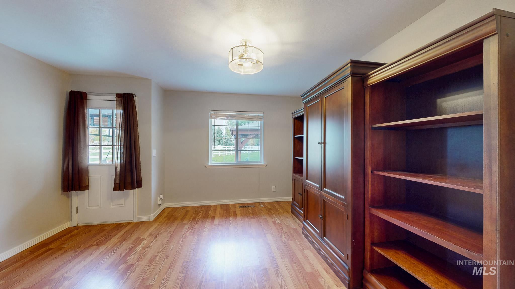 2520 E 3707 N Property Photo 21