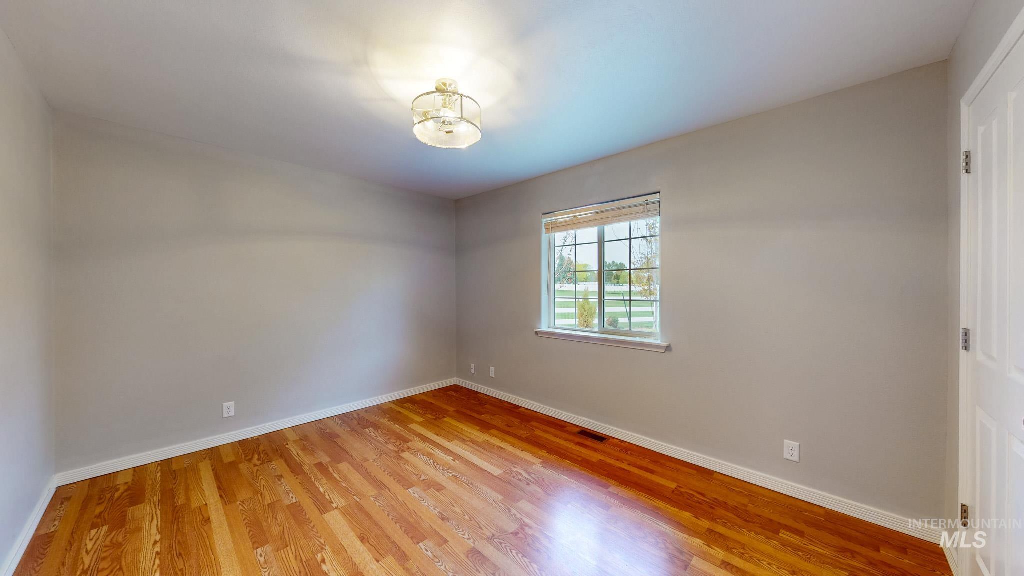 2520 E 3707 N Property Photo 23