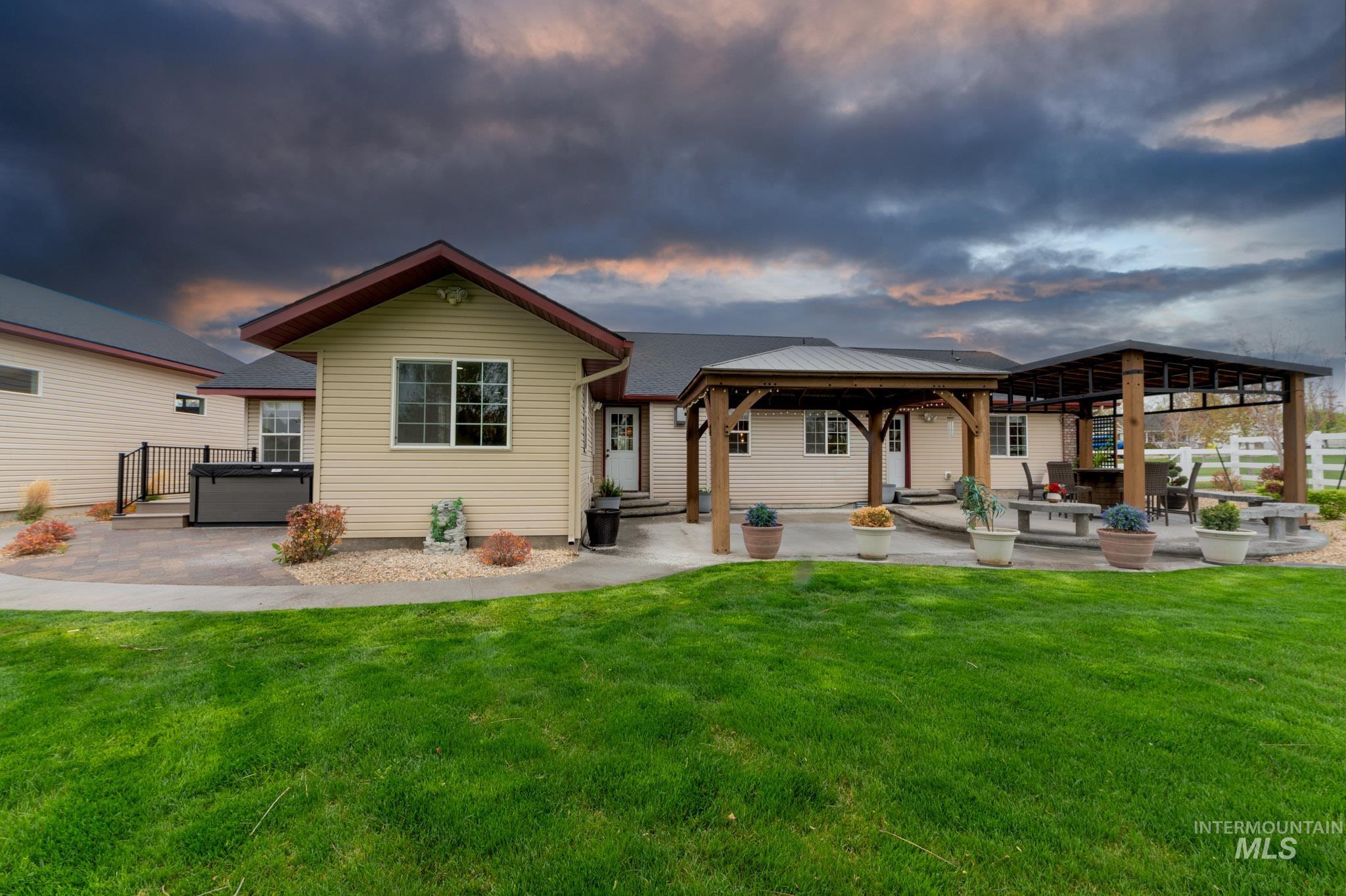 2520 E 3707 N Property Photo 41