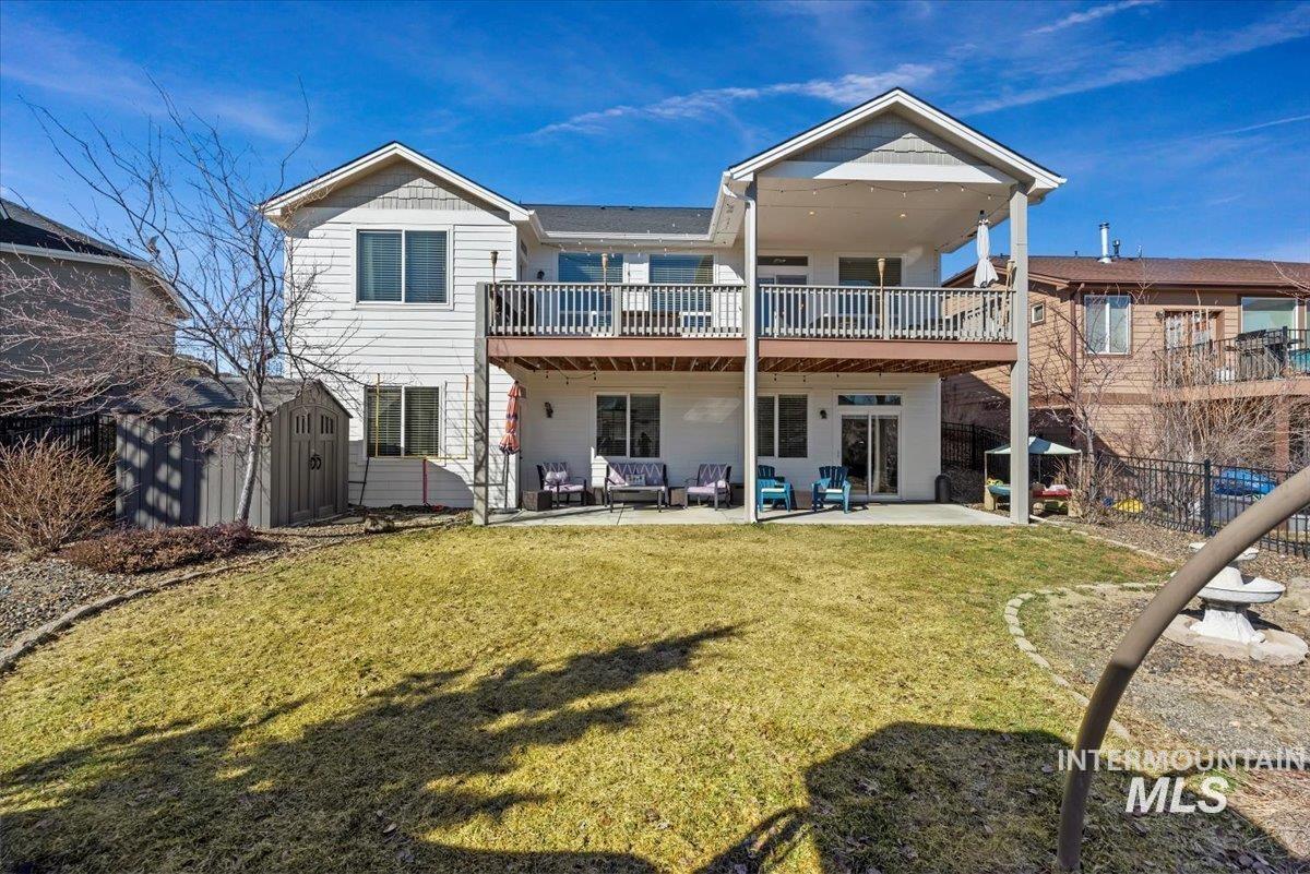 18258 N Goldenridge Property Photo 3