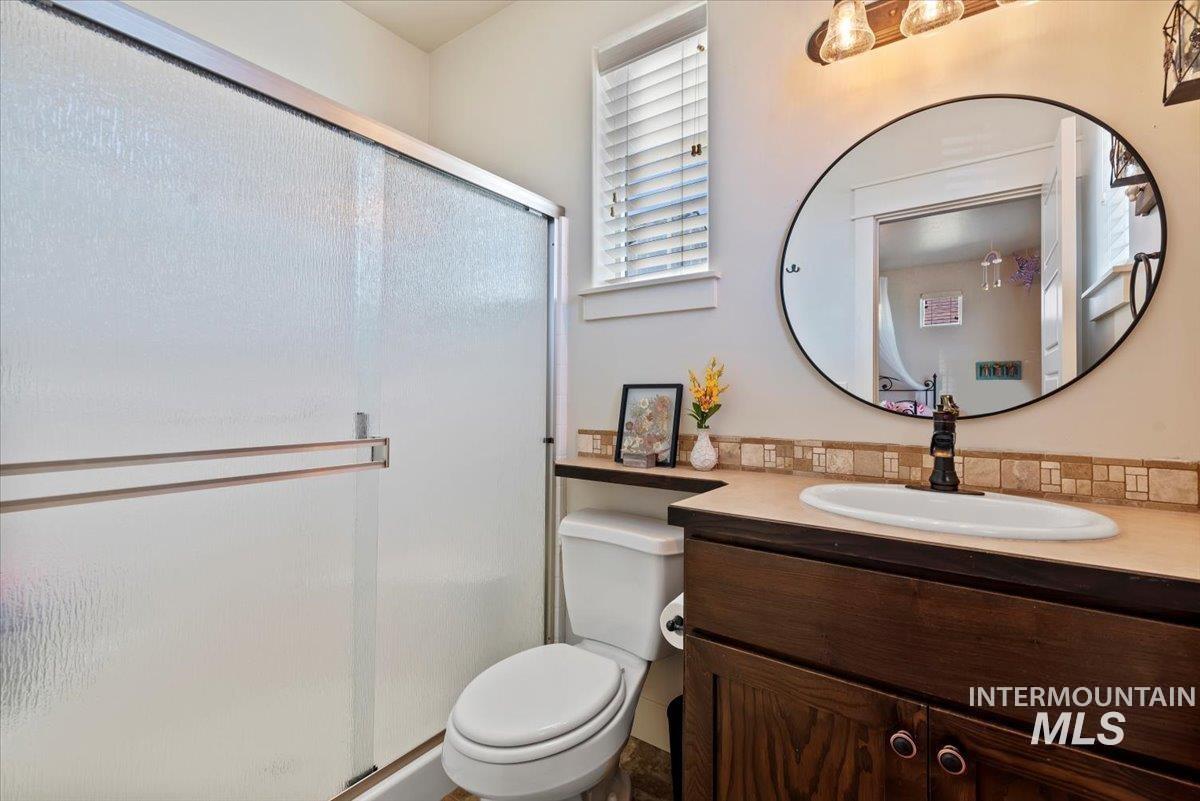 18258 N Goldenridge Property Photo 20