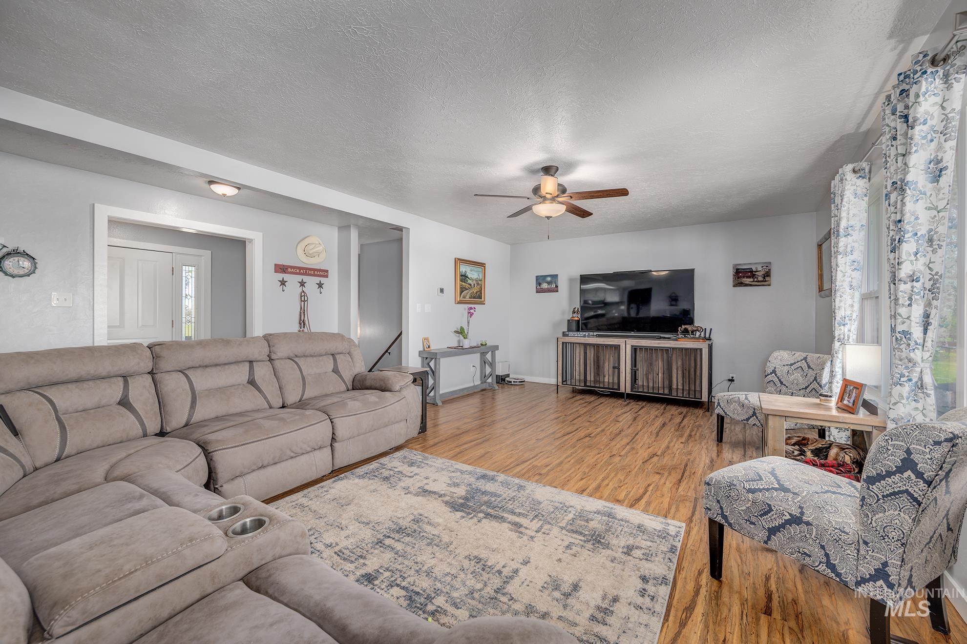 644 Ontario Heights Rd Property Photo 12