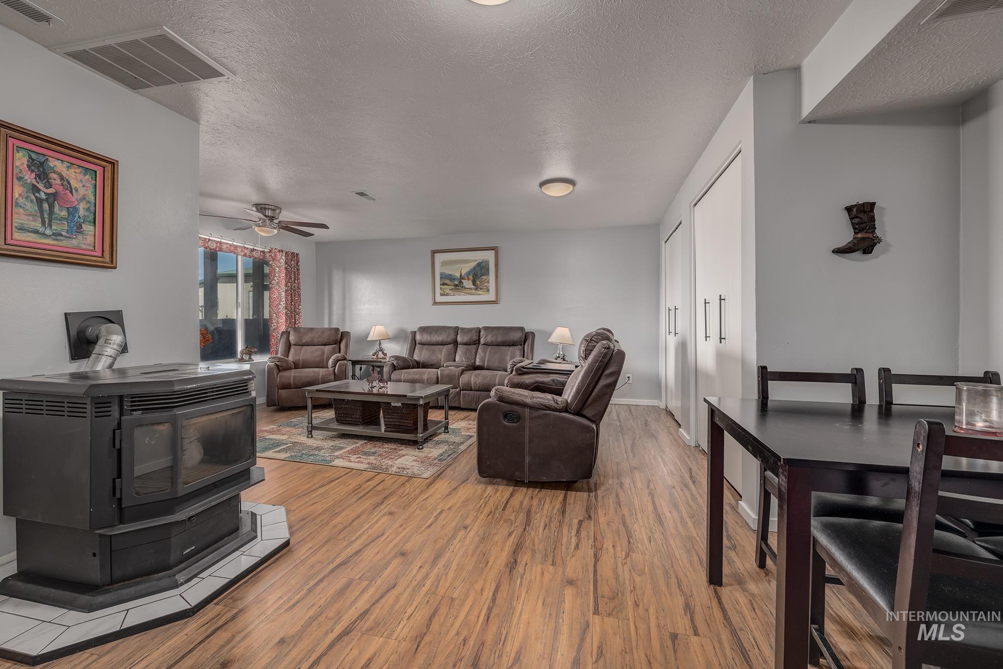 644 Ontario Heights Rd Property Photo 24