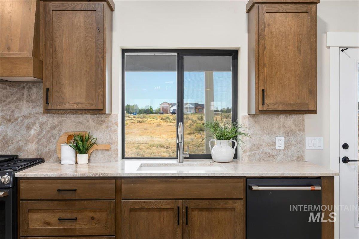 4032 N 3510 E Property Photo 23