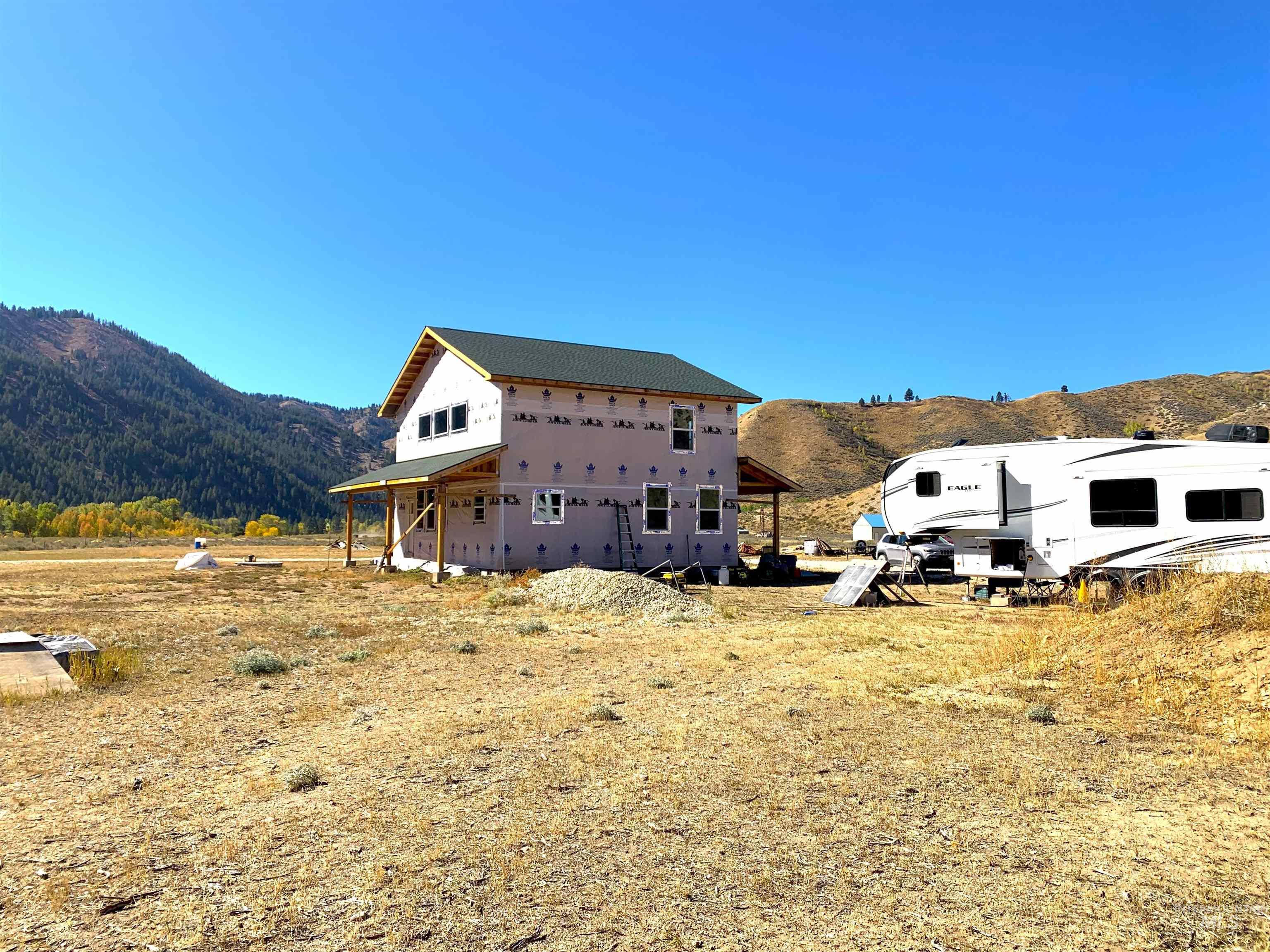 5050 E Baumgartner Rd Property Photo 1