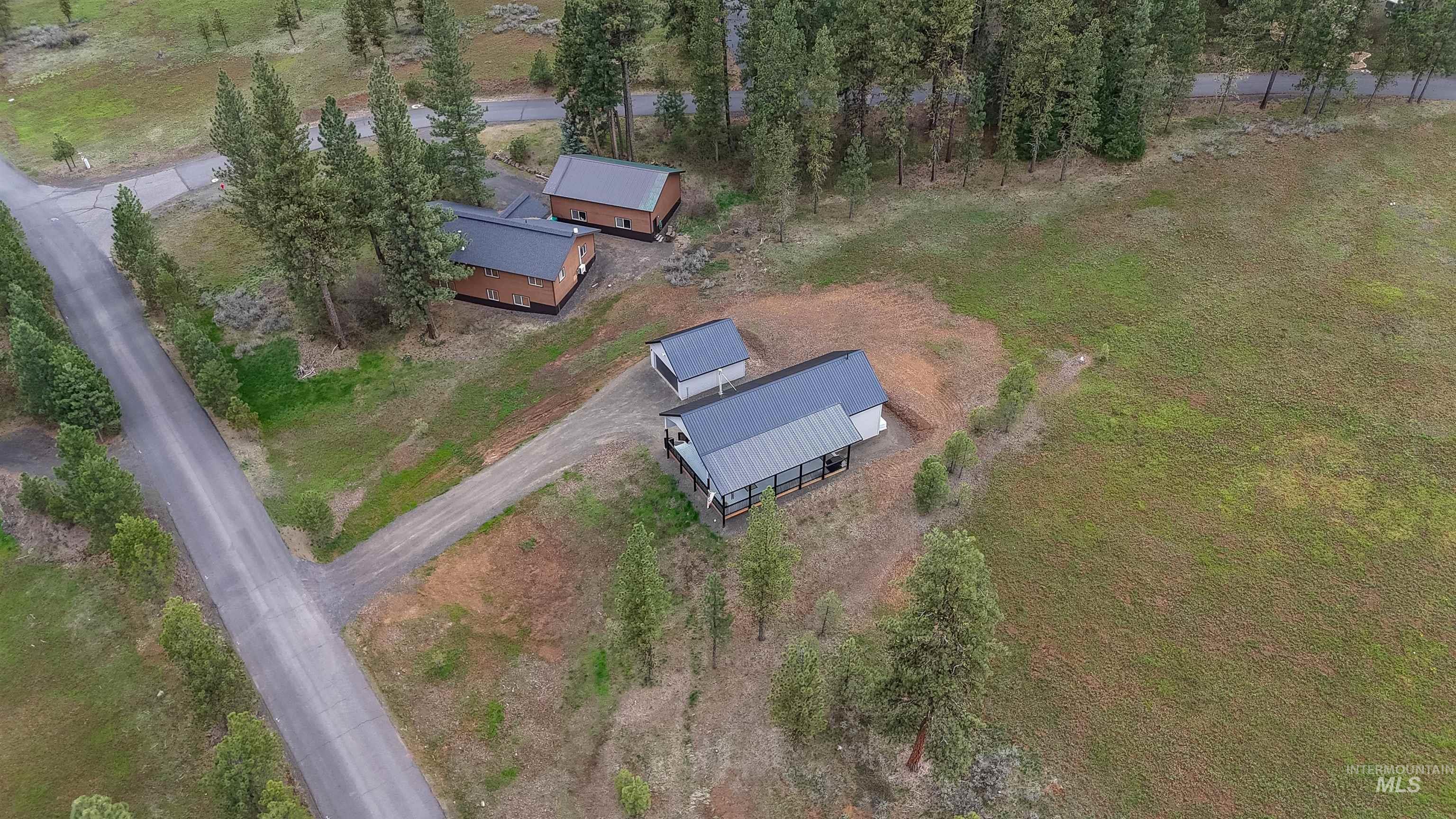 3873 Hot Springs Road Property Photo 18