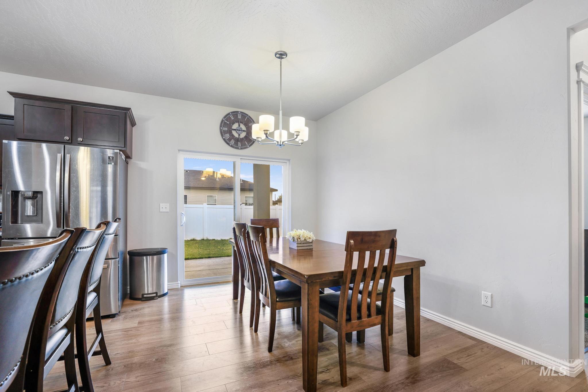 1362 Golden Pheasant Dr Property Photo 15