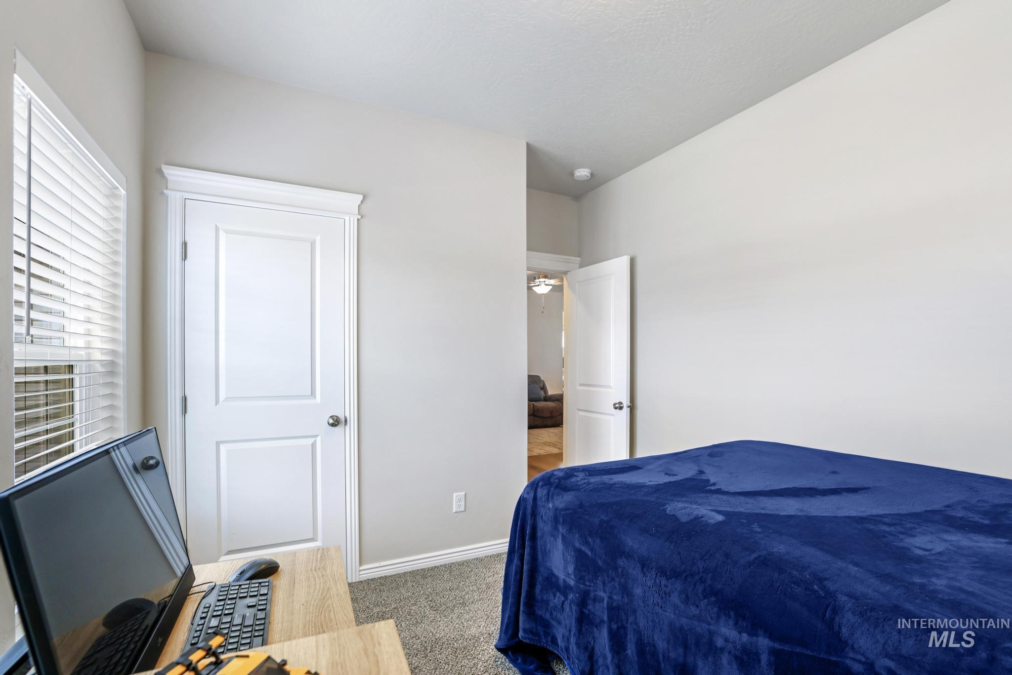 1362 Golden Pheasant Dr Property Photo 27