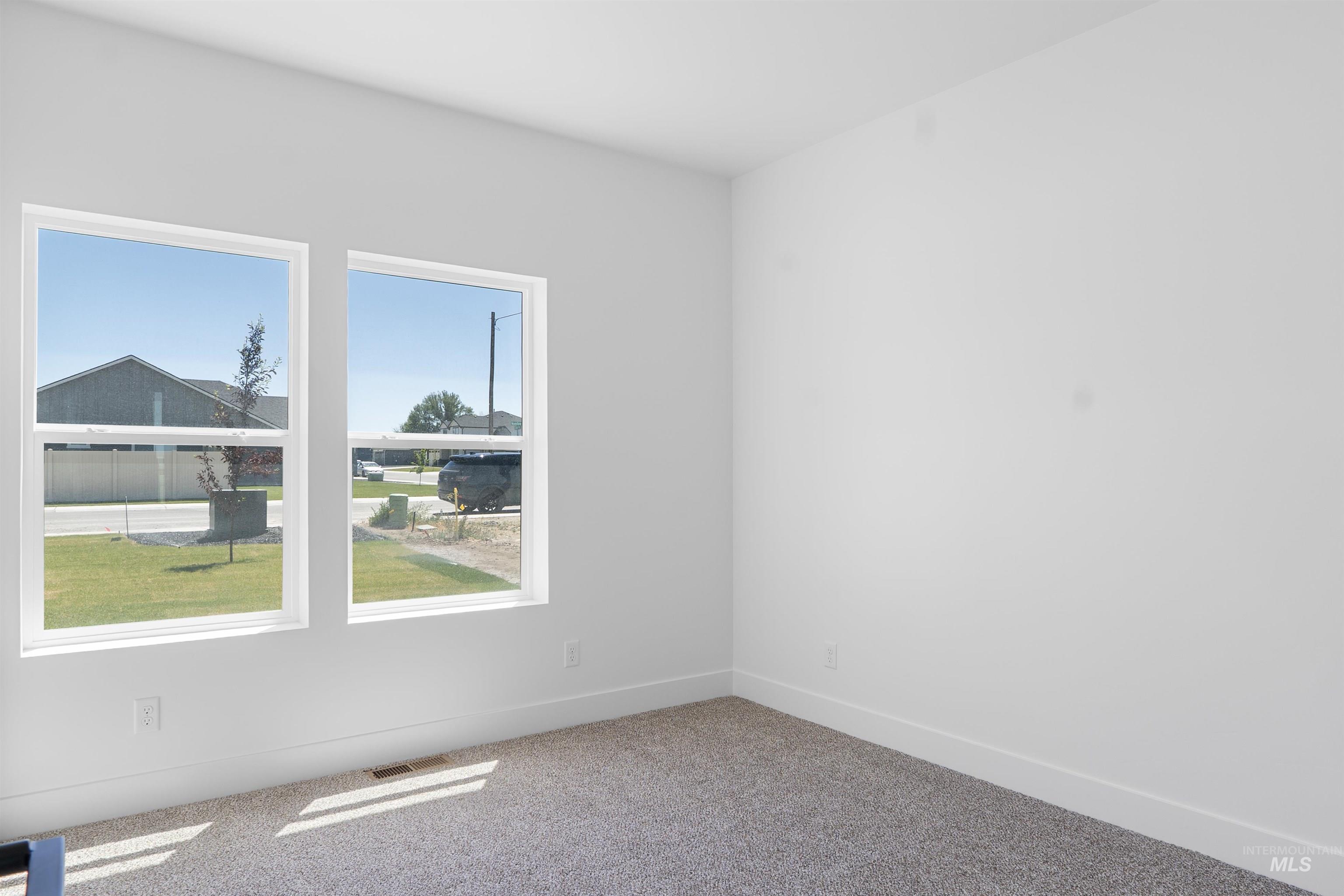 579 Moonstone Property Photo 25