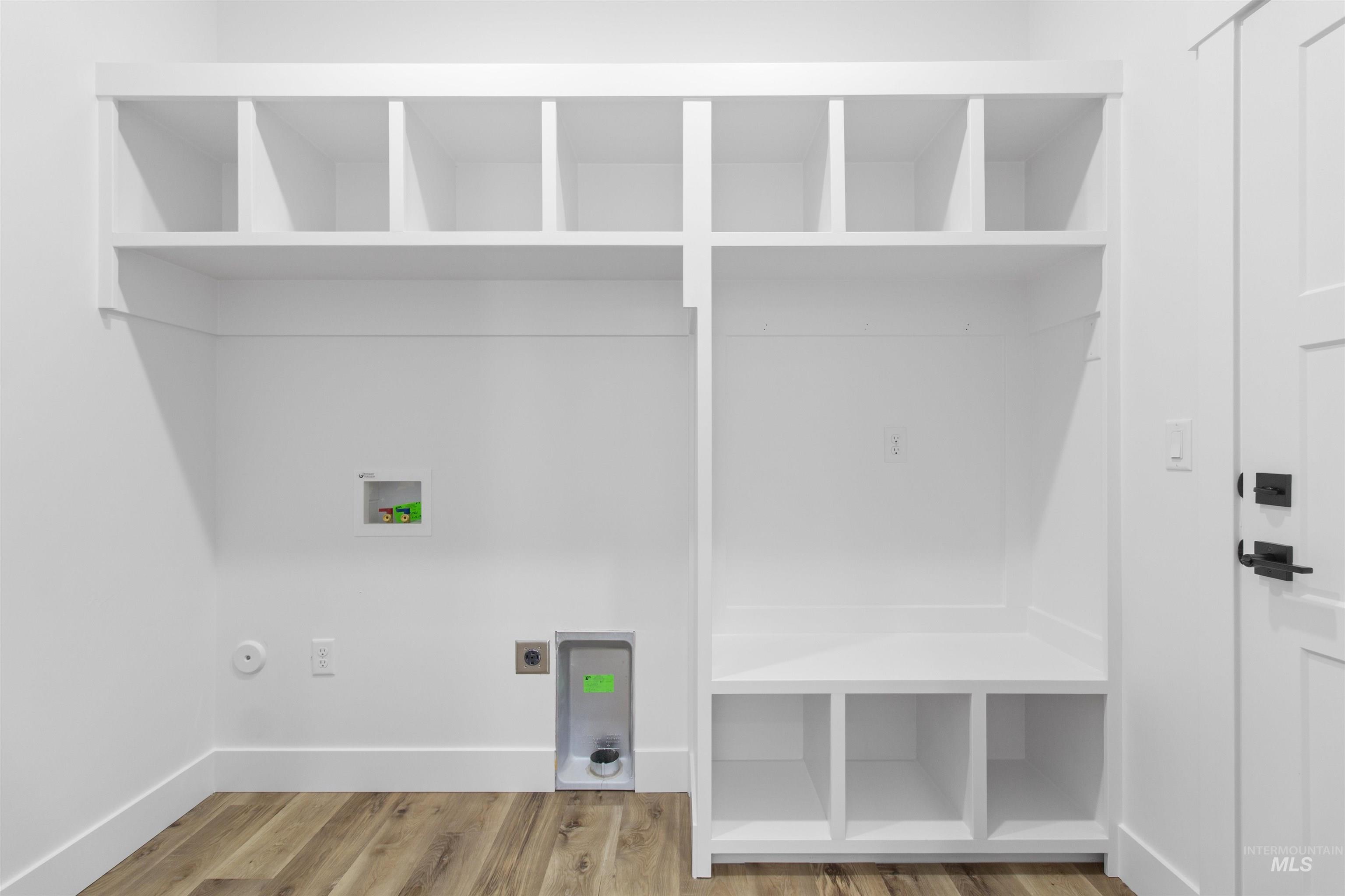 579 Moonstone Property Photo 31