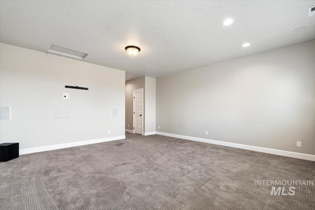 641 E Crest Ridge Dr Property Photo 15