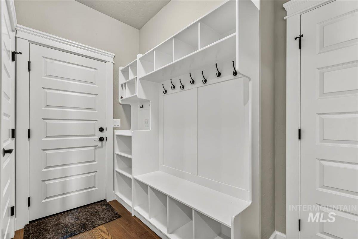 641 E Crest Ridge Dr Property Photo 34
