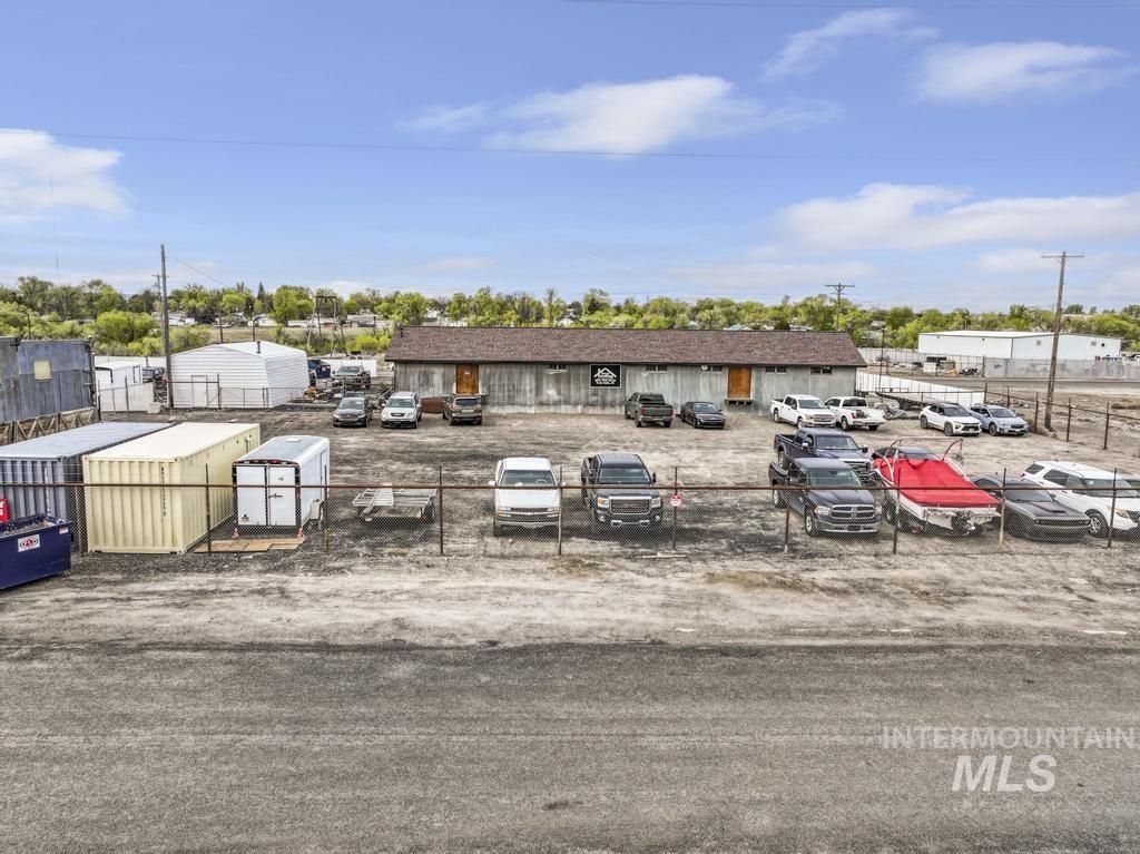 204 Railroad Avenue Property Photo 1