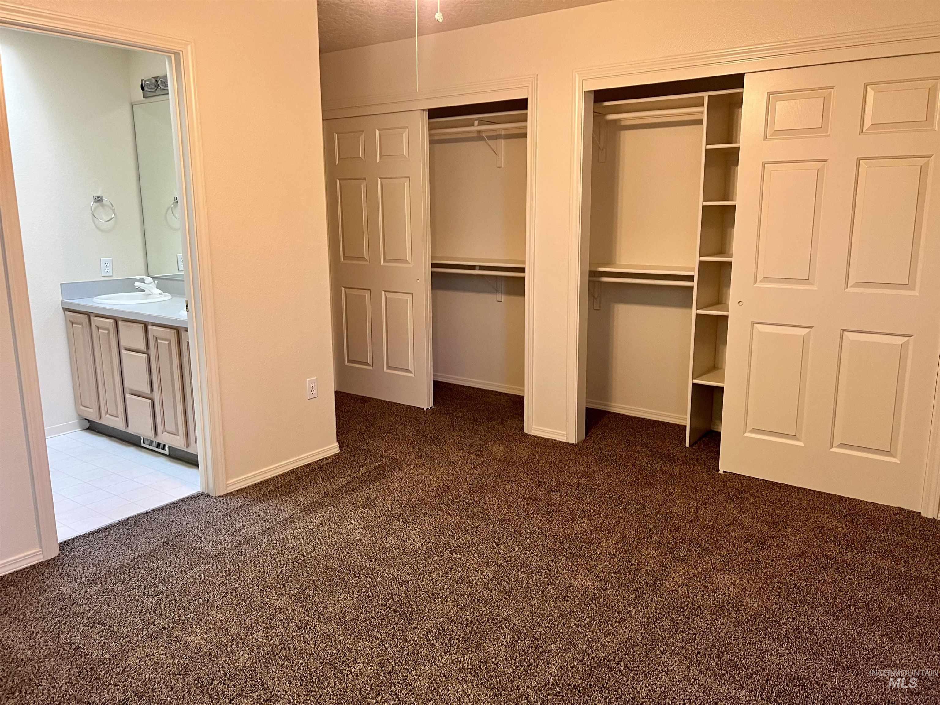 7949 W Holt Ct. Property Photo 12