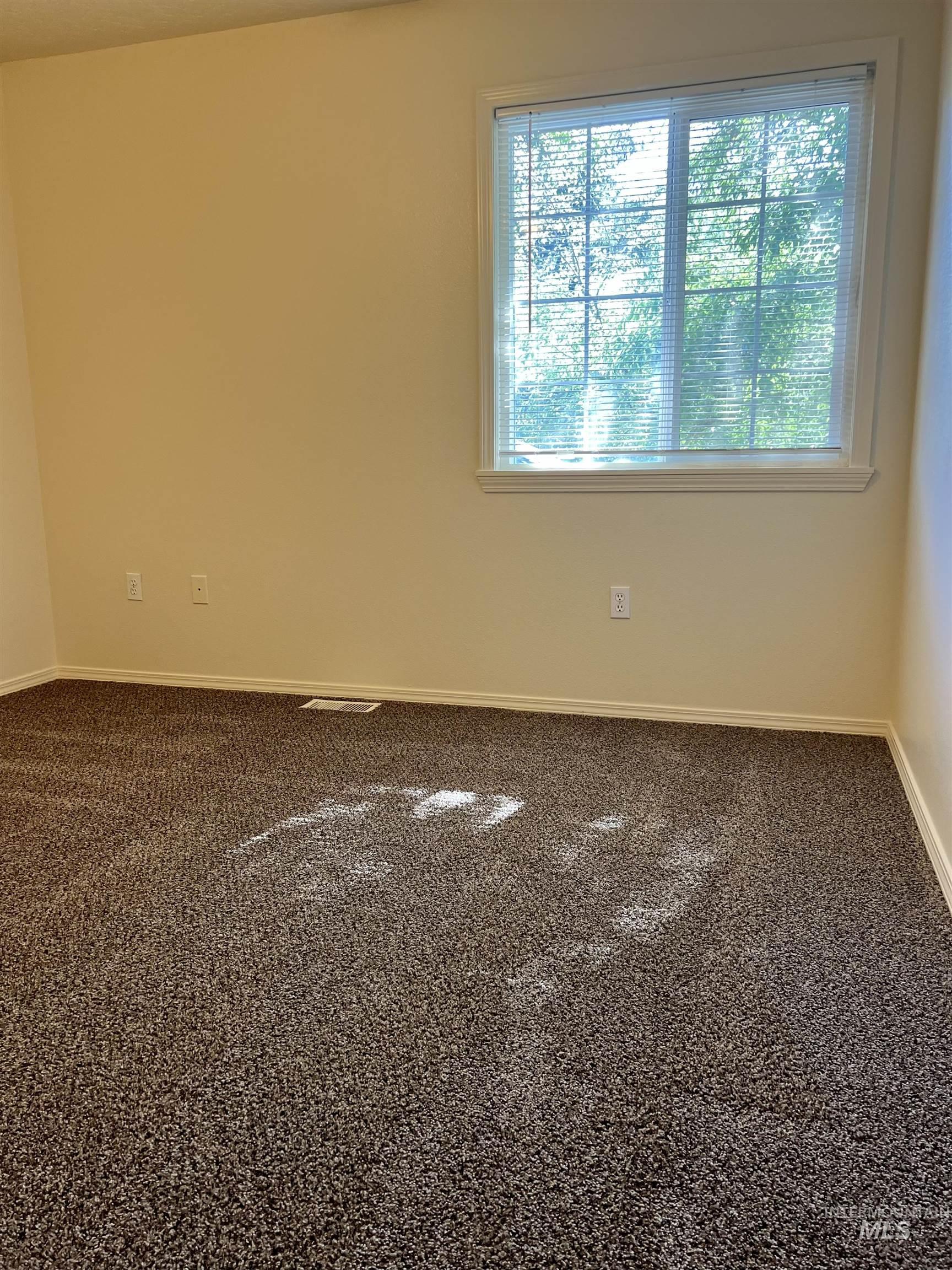 7949 W Holt Ct. Property Photo 18
