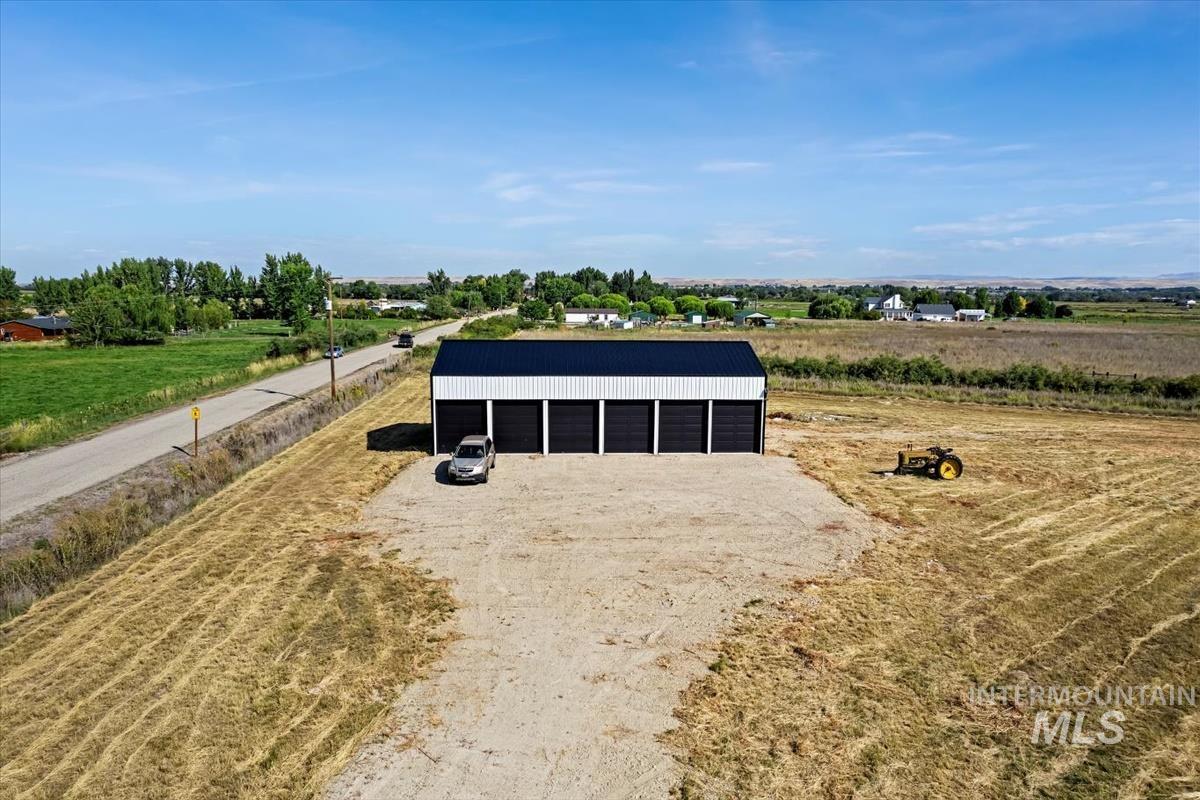 2630 Berglund Rd Property Photo 2
