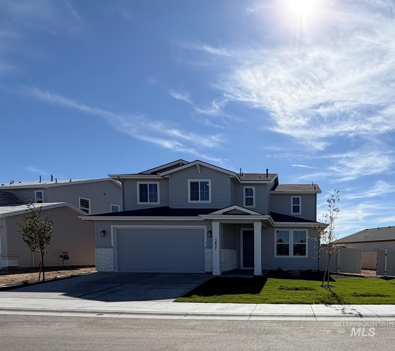 5657 W Wildfire Dr Property Photo 1