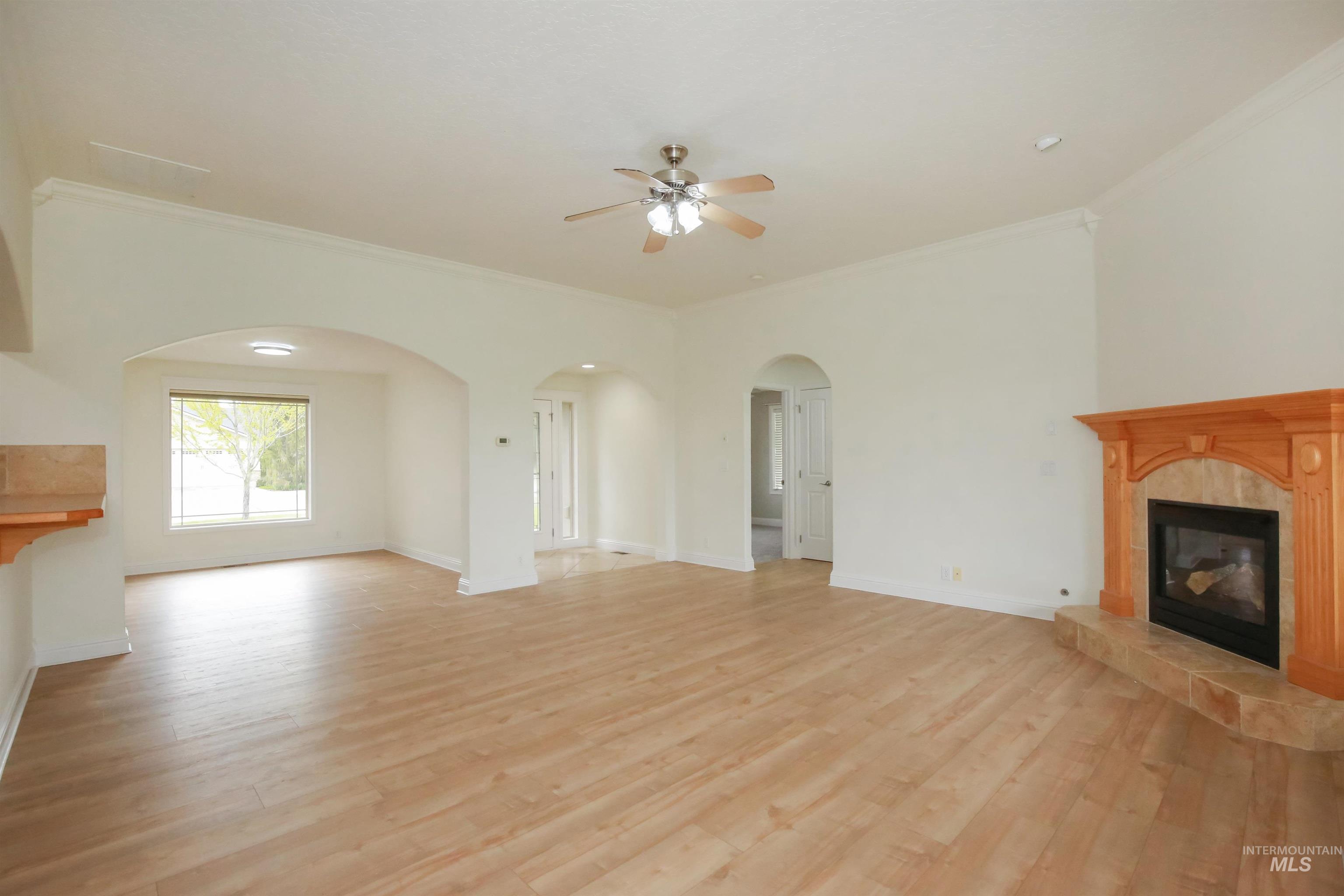 767 N Dorian Drive Property Photo 4