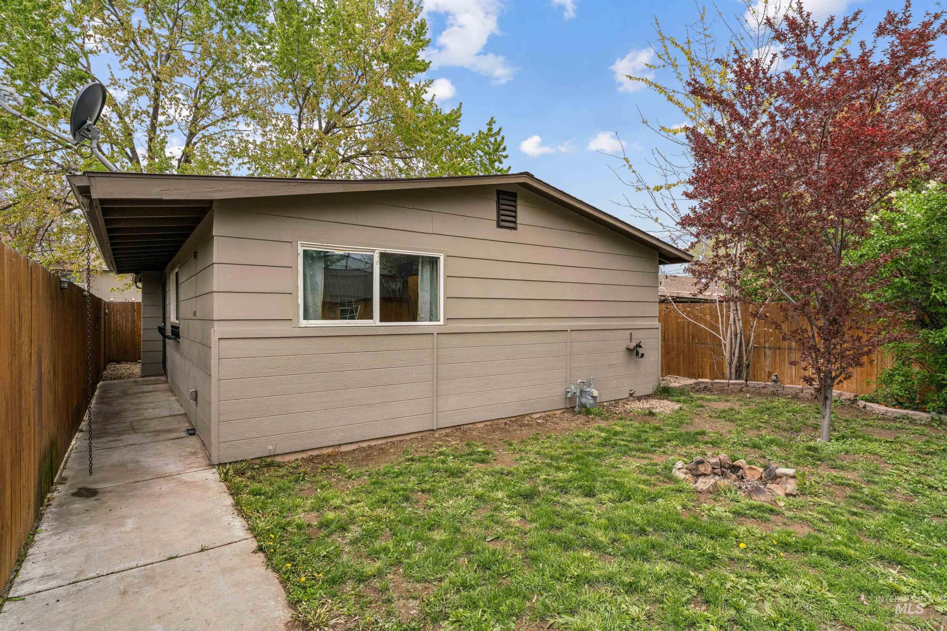 3840 N Jackie Ln Property Photo 17