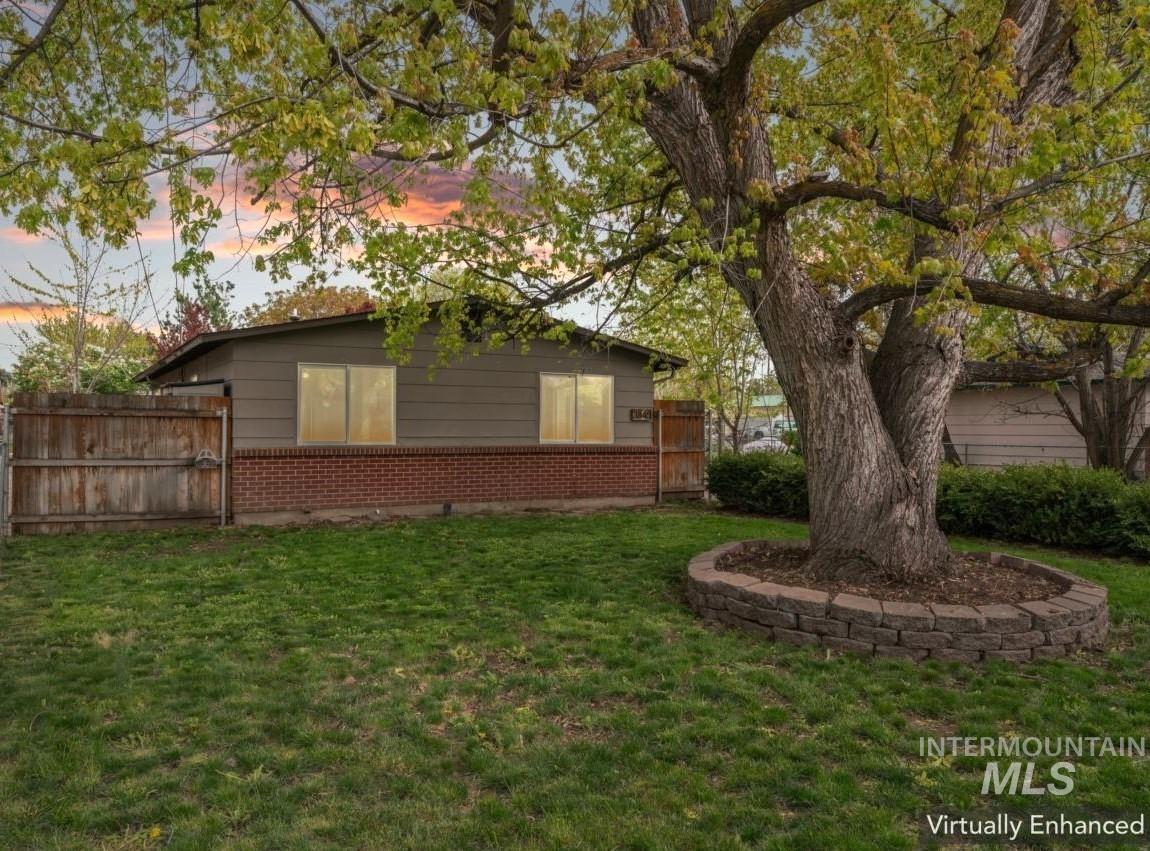 3840 N Jackie Ln Property Photo 23
