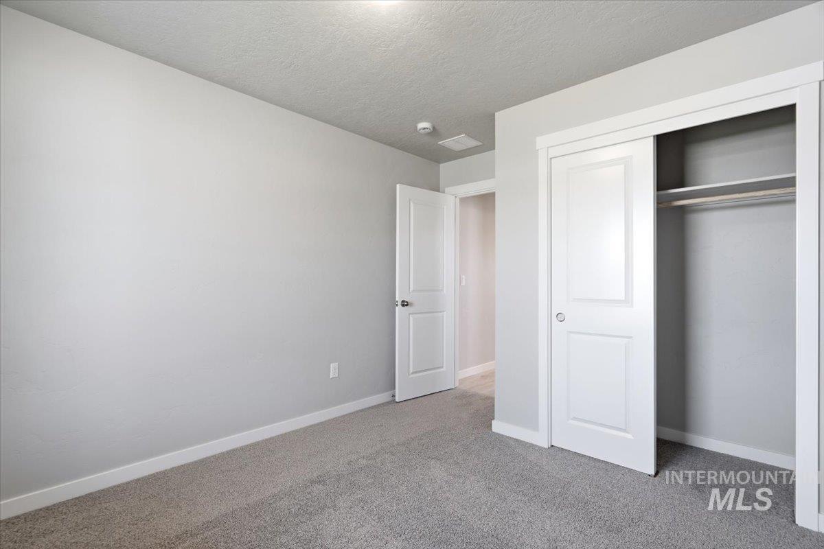 19375 Snowyside Way Property Photo 22