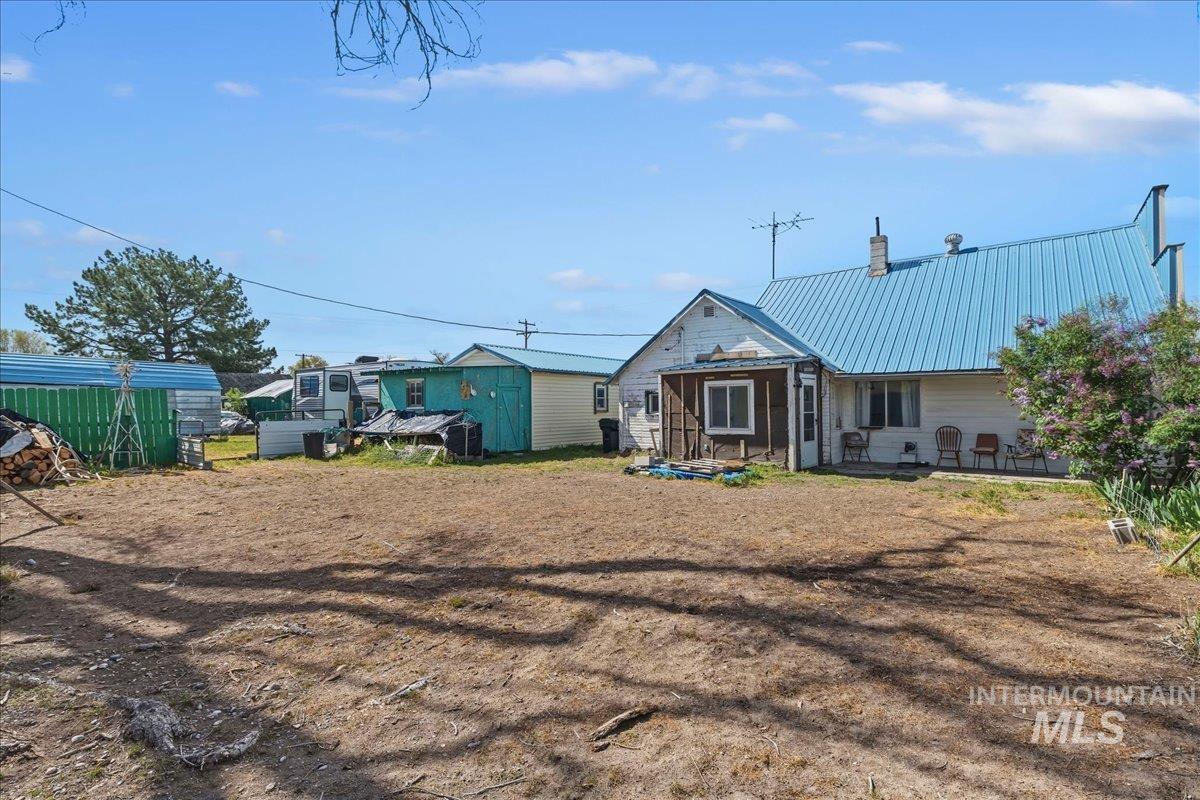 255 Main St Property Photo 18