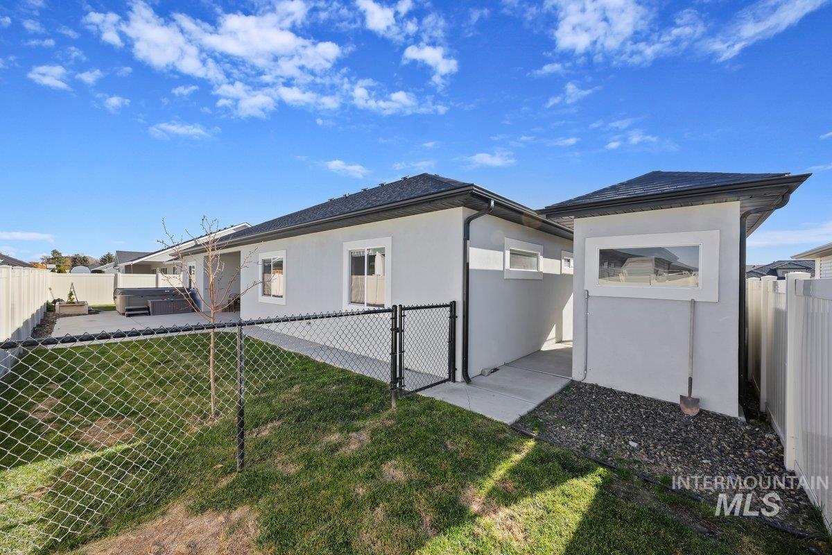 924 Trapper Peak Property Photo 40